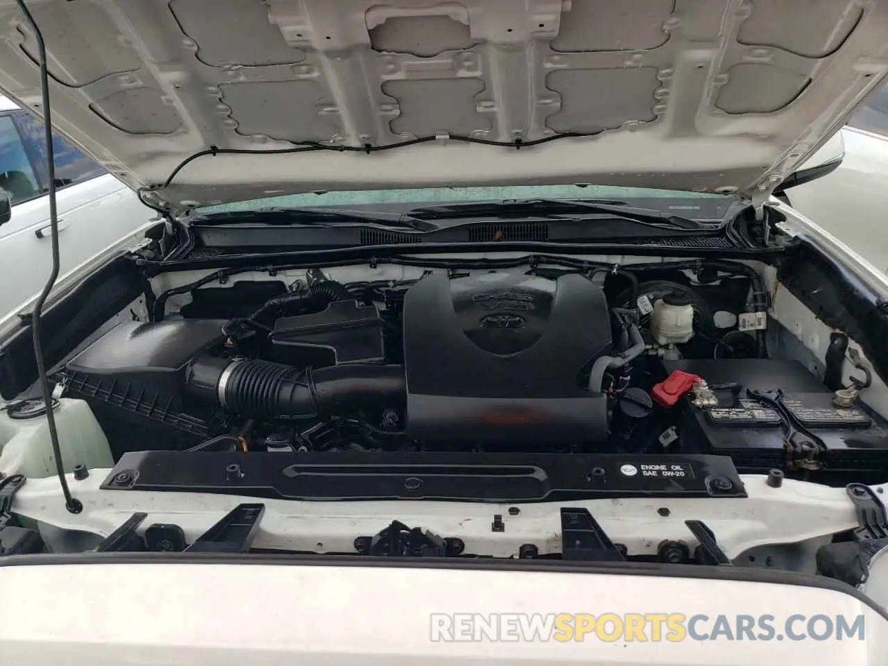 7 fotografías del automóvil dañado 3TMAZ5CN7KM103480 TOYOTA TACOMA 2019