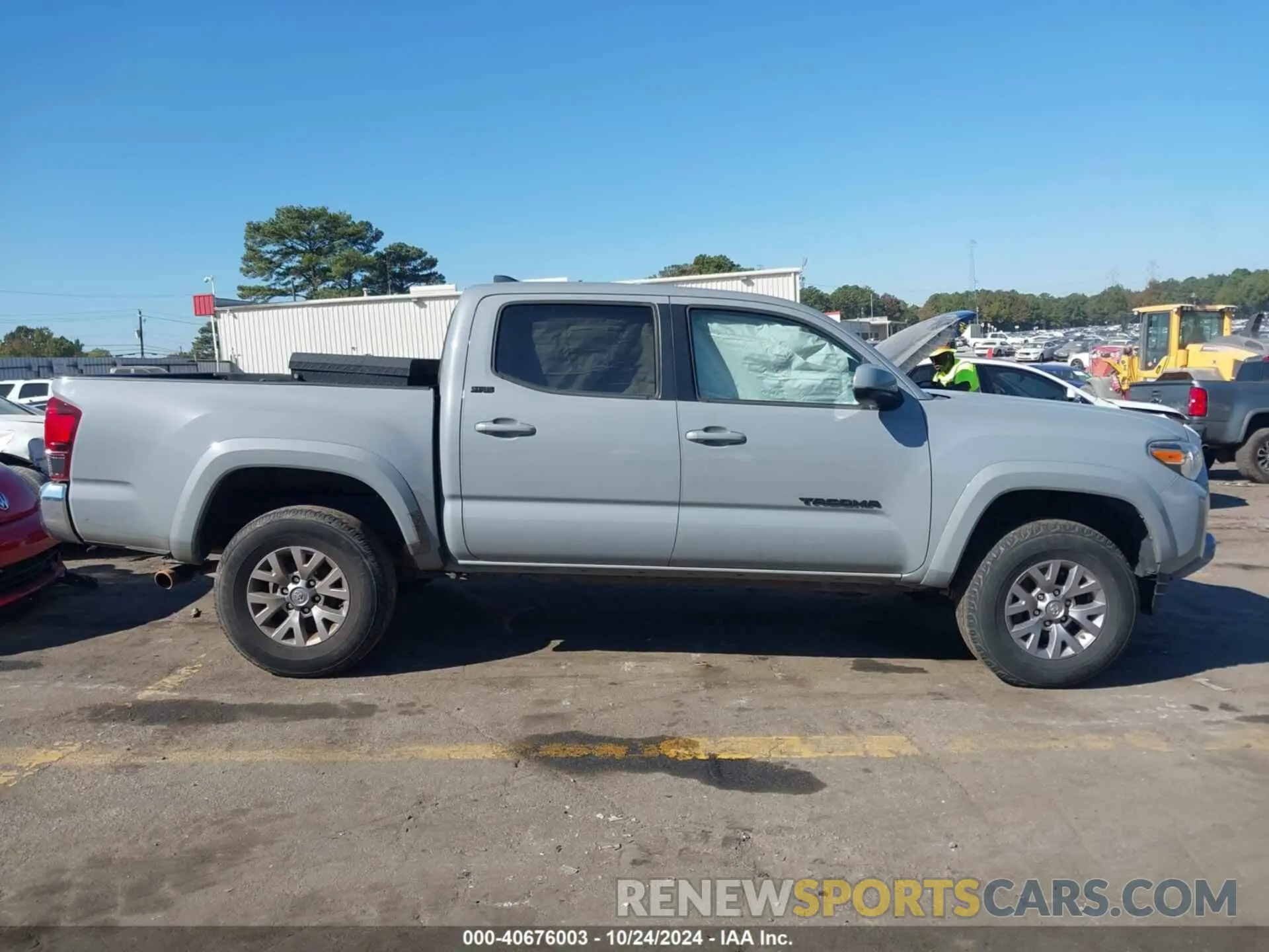 13 fotografías del automóvil dañado 3TMAZ5CN7KM114222 TOYOTA TACOMA 2019