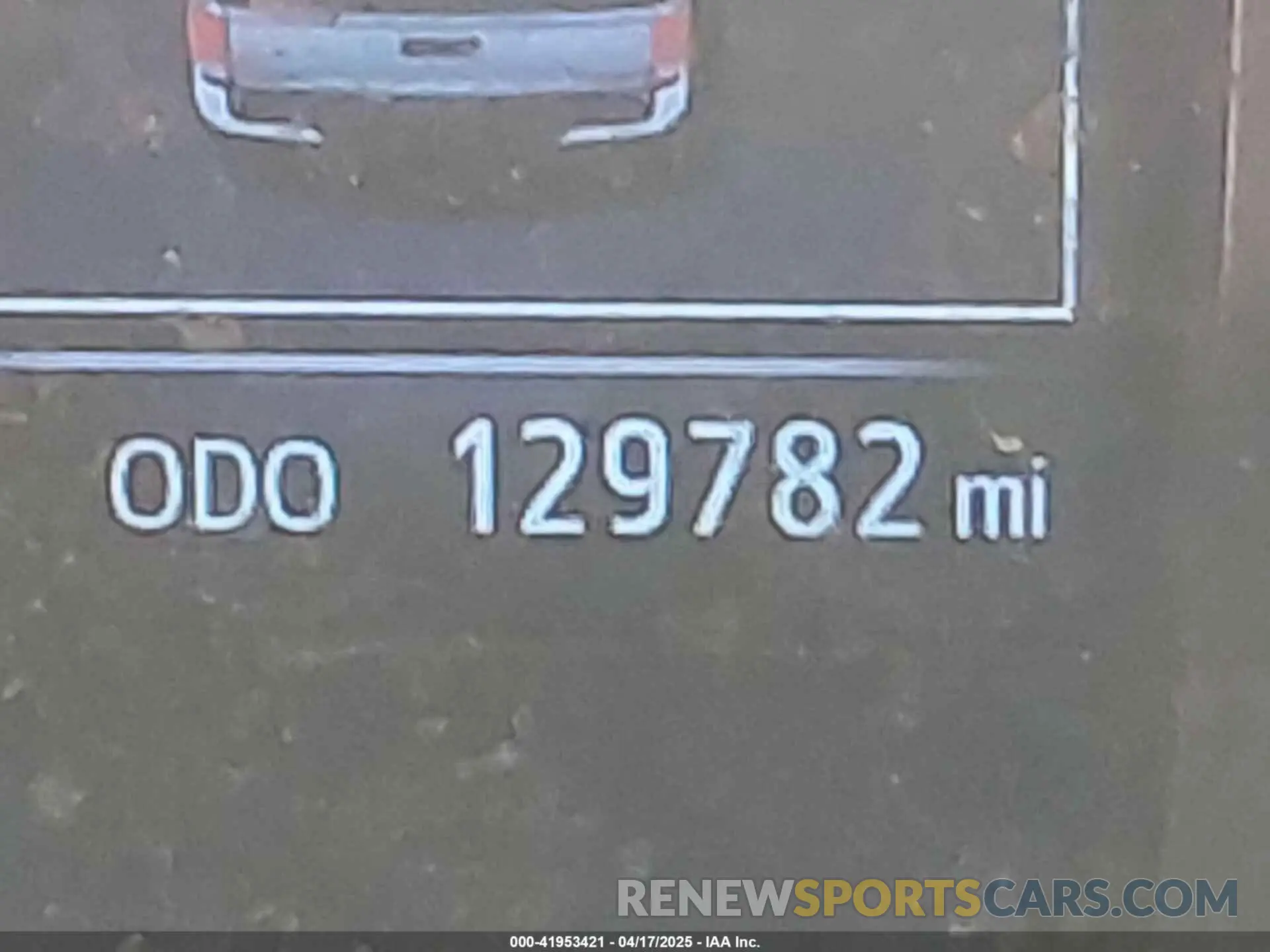 16 fotografías del automóvil dañado 3TMAZ5CN8KM091324 TOYOTA TACOMA 2019