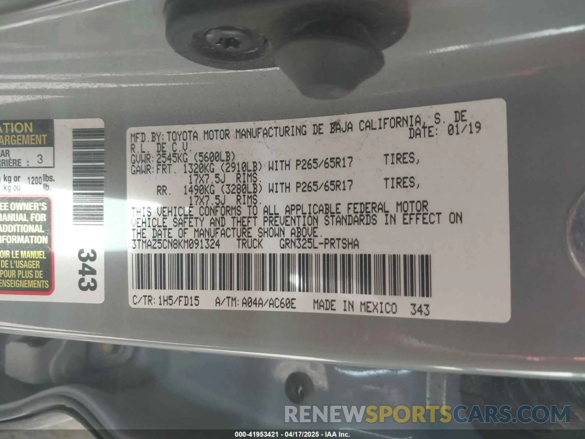 9 fotografías del automóvil dañado 3TMAZ5CN8KM091324 TOYOTA TACOMA 2019