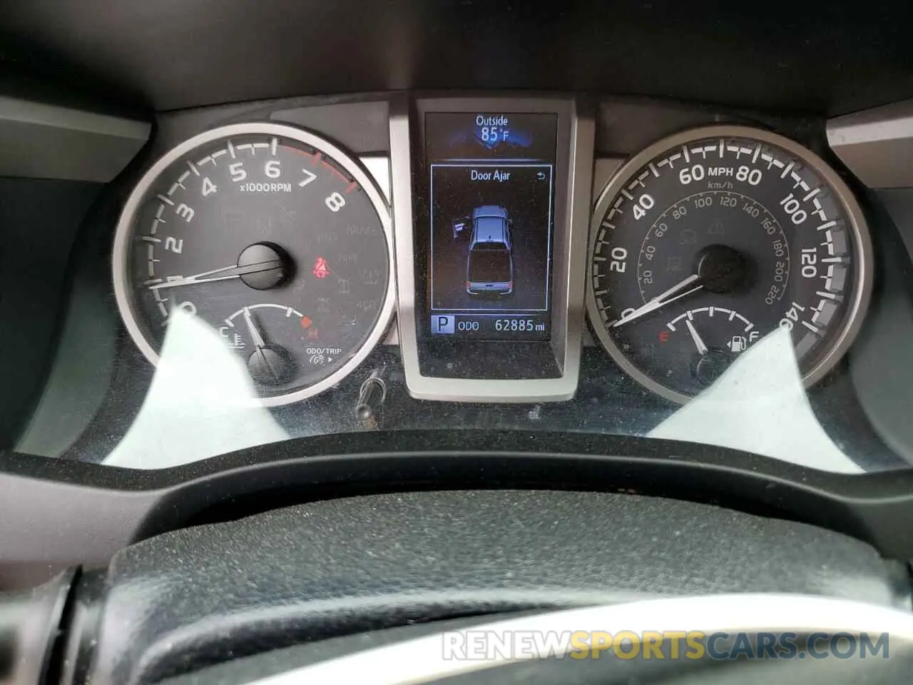9 fotografías del automóvil dañado 3TMAZ5CN8KM101639 TOYOTA TACOMA 2019