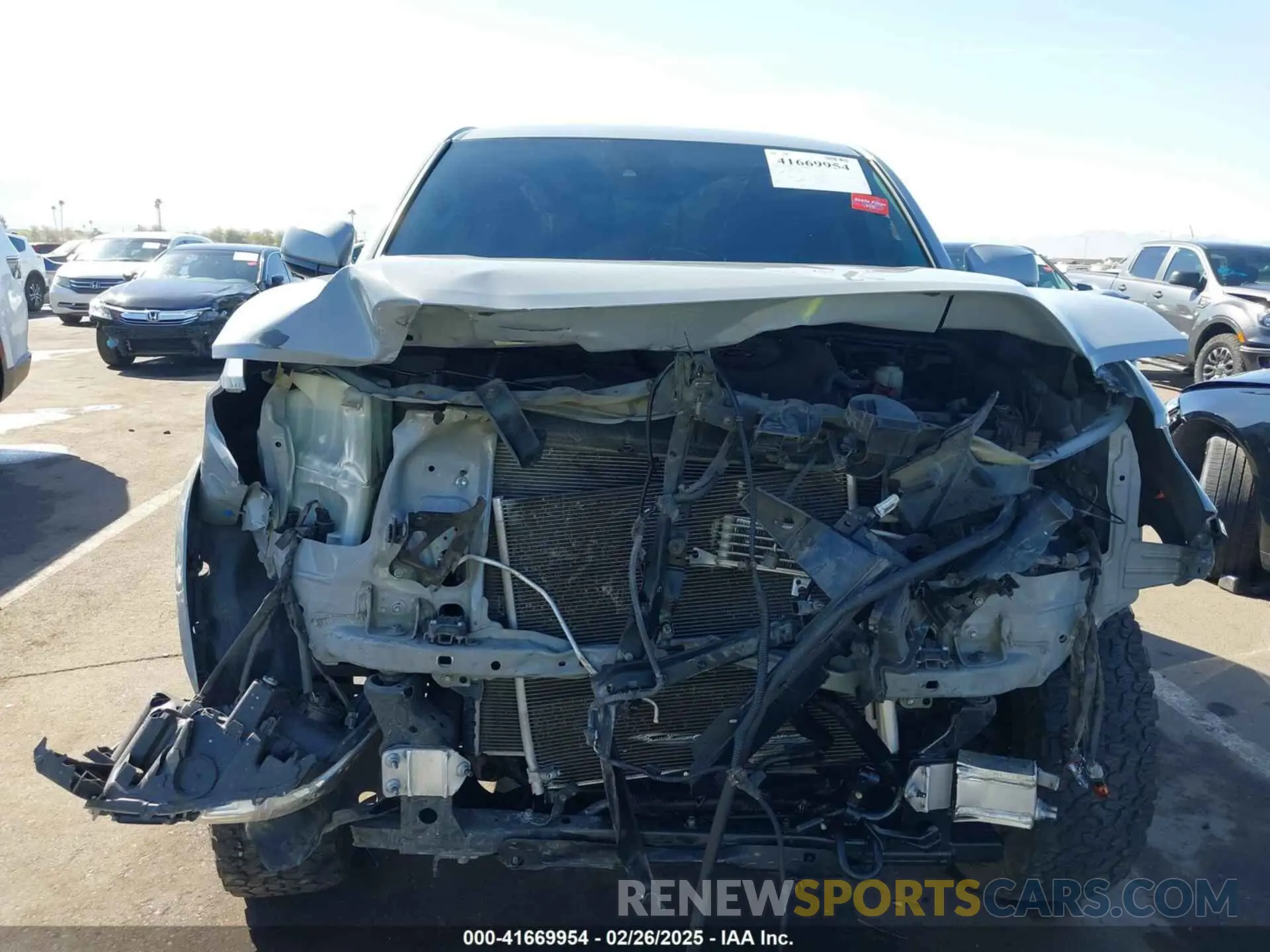 6 fotografías del automóvil dañado 3TMAZ5CN8KM105142 TOYOTA TACOMA 2019