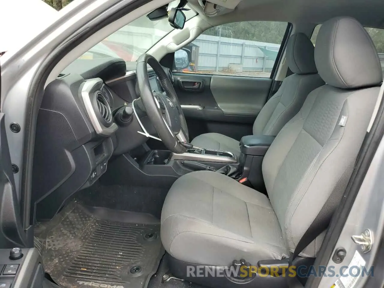 7 fotografías del automóvil dañado 3TMAZ5CN8KM109398 TOYOTA TACOMA 2019