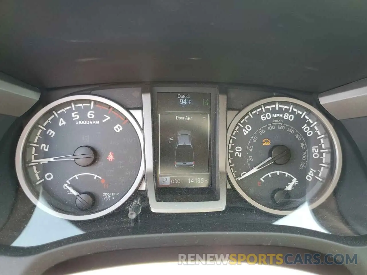 9 fotografías del automóvil dañado 3TMAZ5CN8KM111782 TOYOTA TACOMA 2019