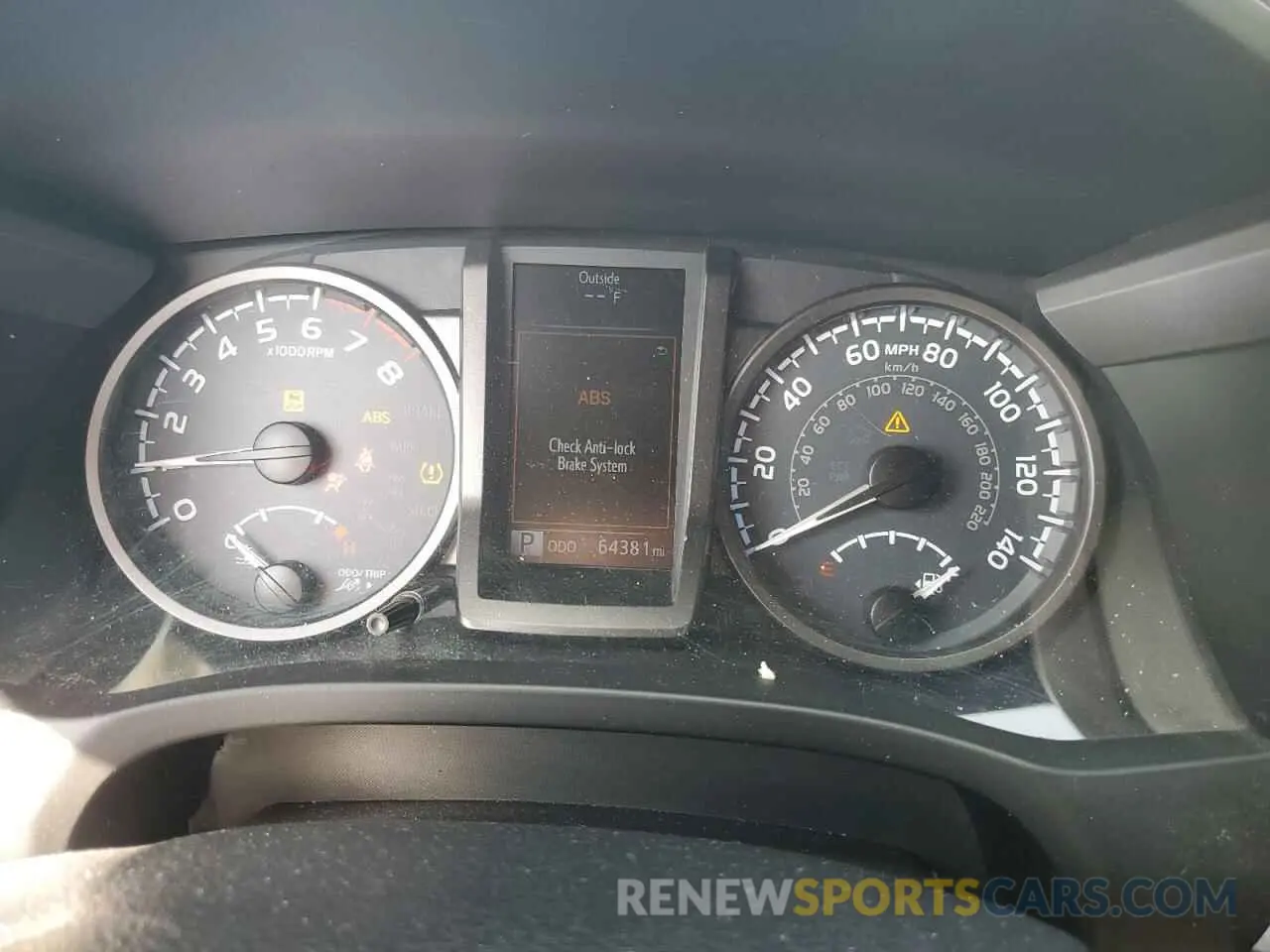 9 fotografías del automóvil dañado 3TMAZ5CN8KM112835 TOYOTA TACOMA 2019