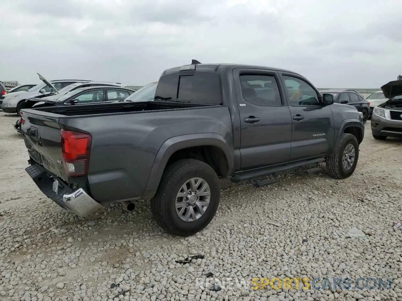3 fotografías del automóvil dañado 3TMAZ5CN9KM081238 TOYOTA TACOMA 2019
