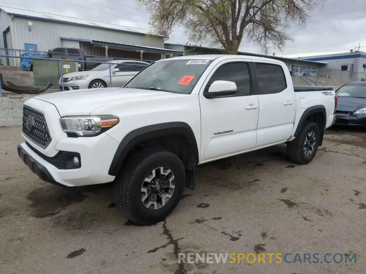 1 fotografías del automóvil dañado 3TMAZ5CN9KM103142 TOYOTA TACOMA 2019