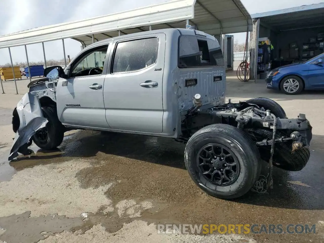 2 fotografías del automóvil dañado 3TMAZ5CN9KM103626 TOYOTA TACOMA 2019