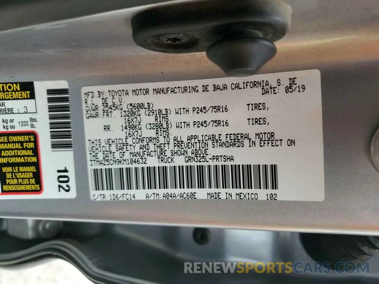 12 fotografías del automóvil dañado 3TMAZ5CN9KM104632 TOYOTA TACOMA 2019