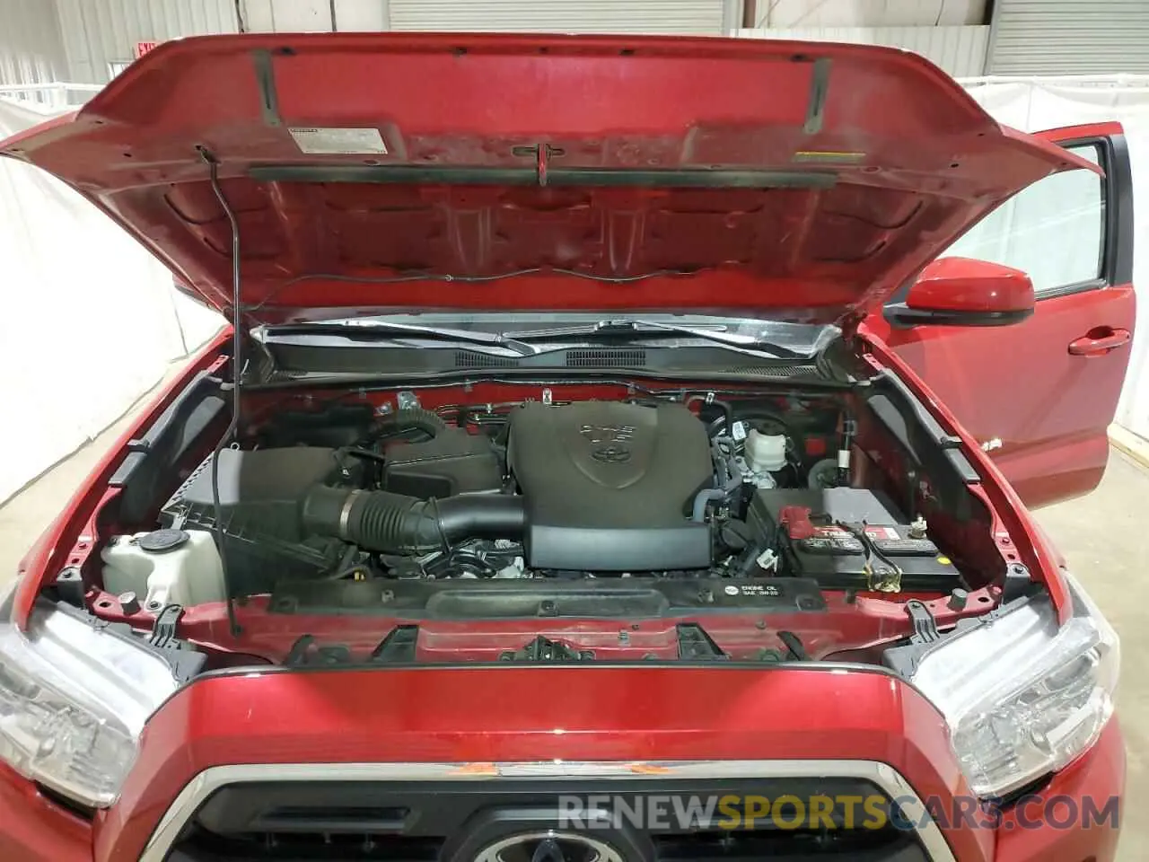 11 fotografías del automóvil dañado 3TMAZ5CNXKM104848 TOYOTA TACOMA 2019