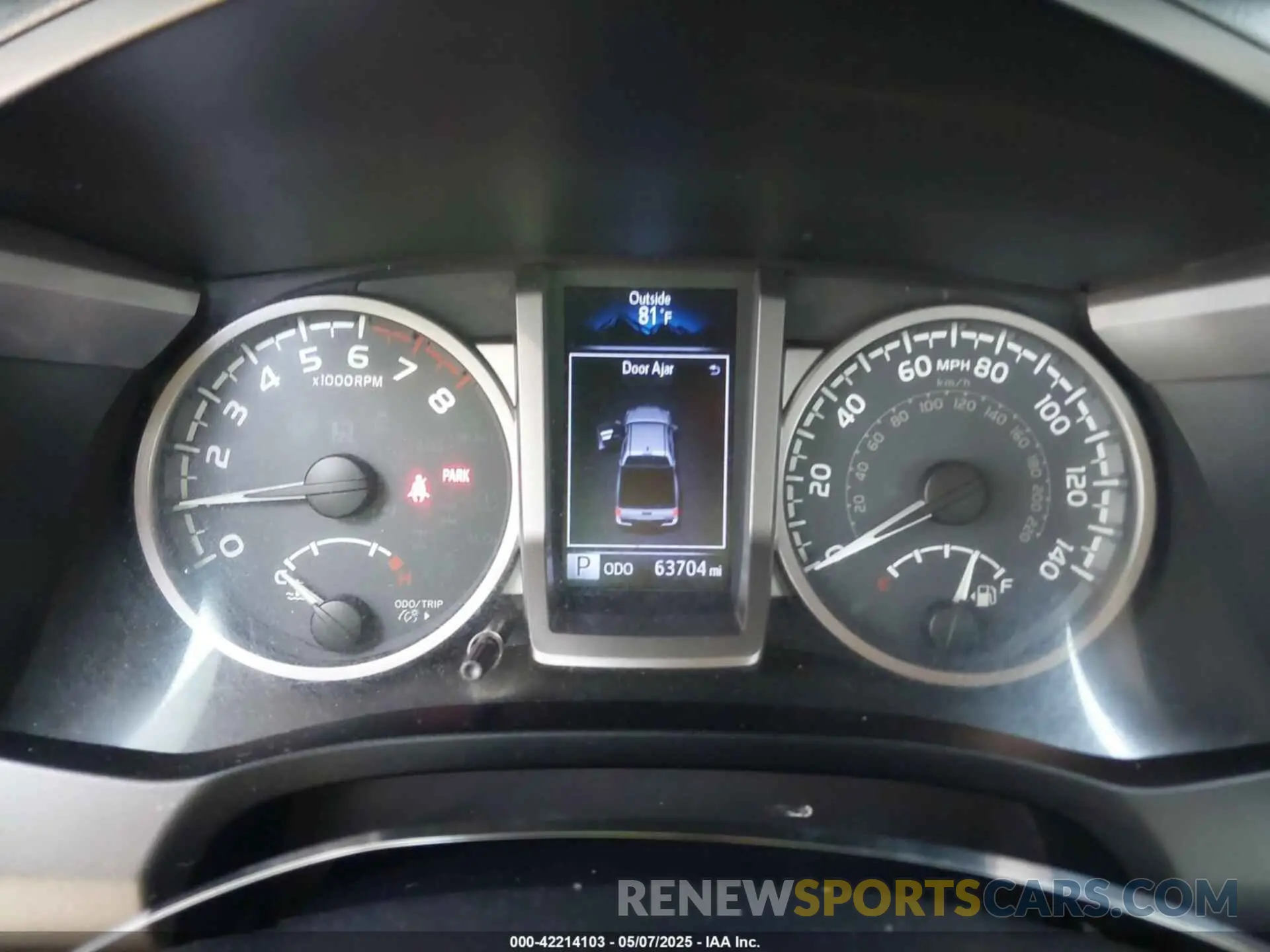 7 fotografías del automóvil dañado 3TMAZ5CNXKM109936 TOYOTA TACOMA 2019