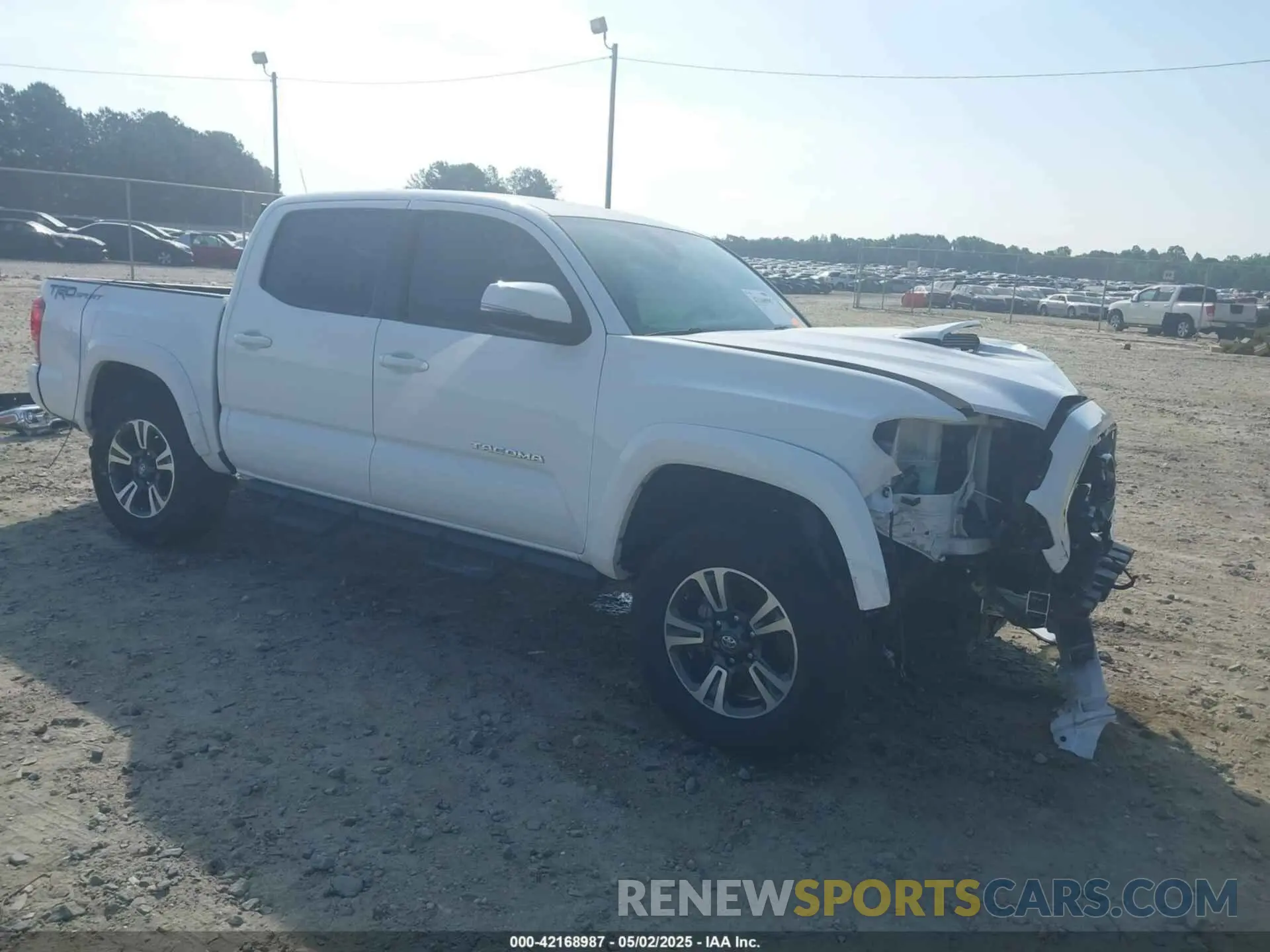 1 fotografías del automóvil dañado 3TMAZ5CNXKM112433 TOYOTA TACOMA 2019