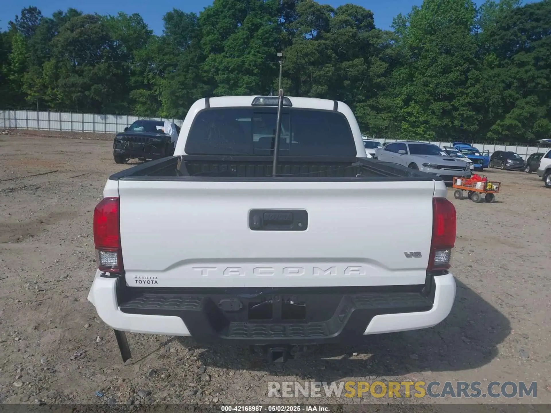 17 fotografías del automóvil dañado 3TMAZ5CNXKM112433 TOYOTA TACOMA 2019