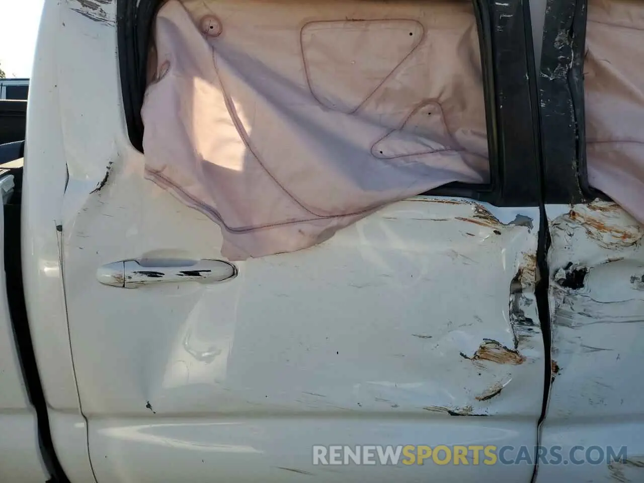 10 fotografías del automóvil dañado 3TMBZ5DN0KM018287 TOYOTA TACOMA 2019
