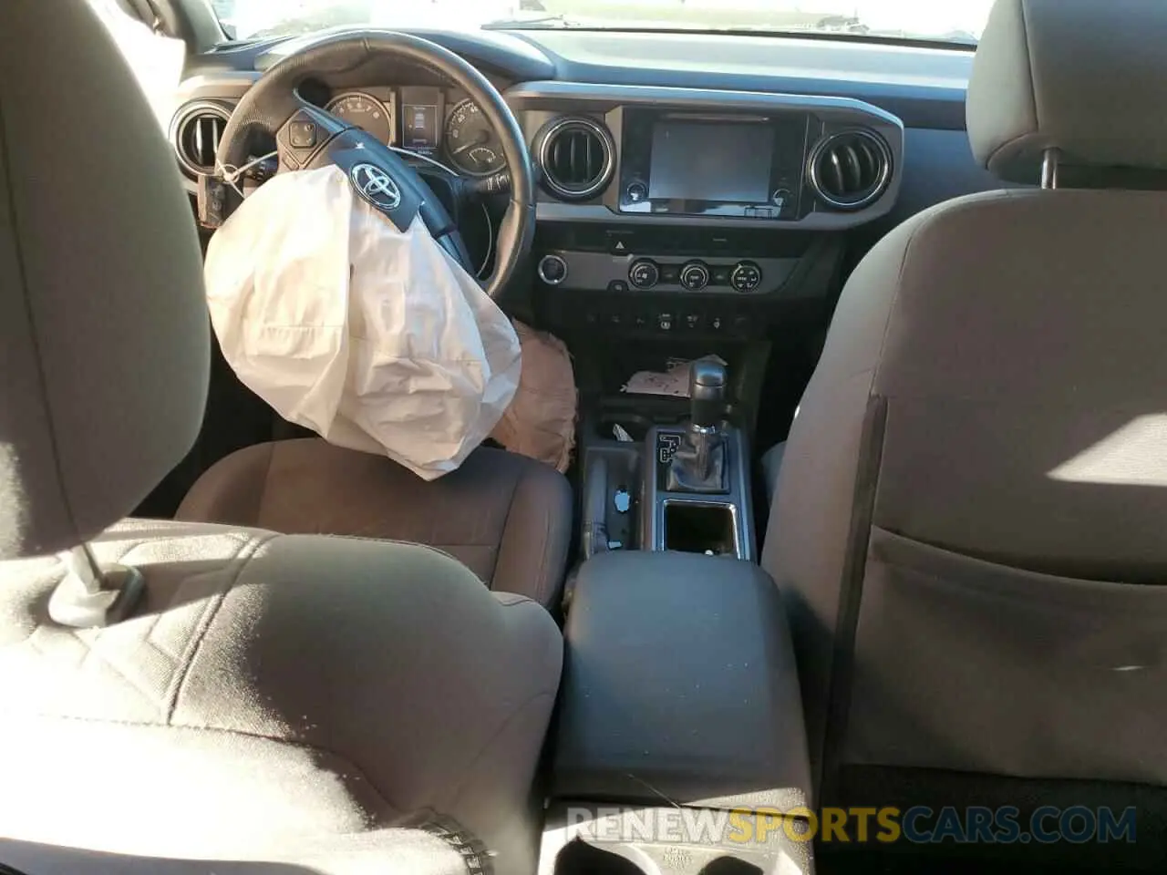 8 fotografías del automóvil dañado 3TMBZ5DN0KM018287 TOYOTA TACOMA 2019