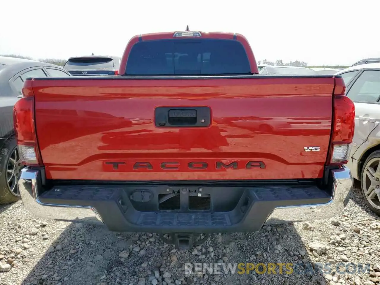 6 fotografías del automóvil dañado 3TMBZ5DN2KM022454 TOYOTA TACOMA 2019