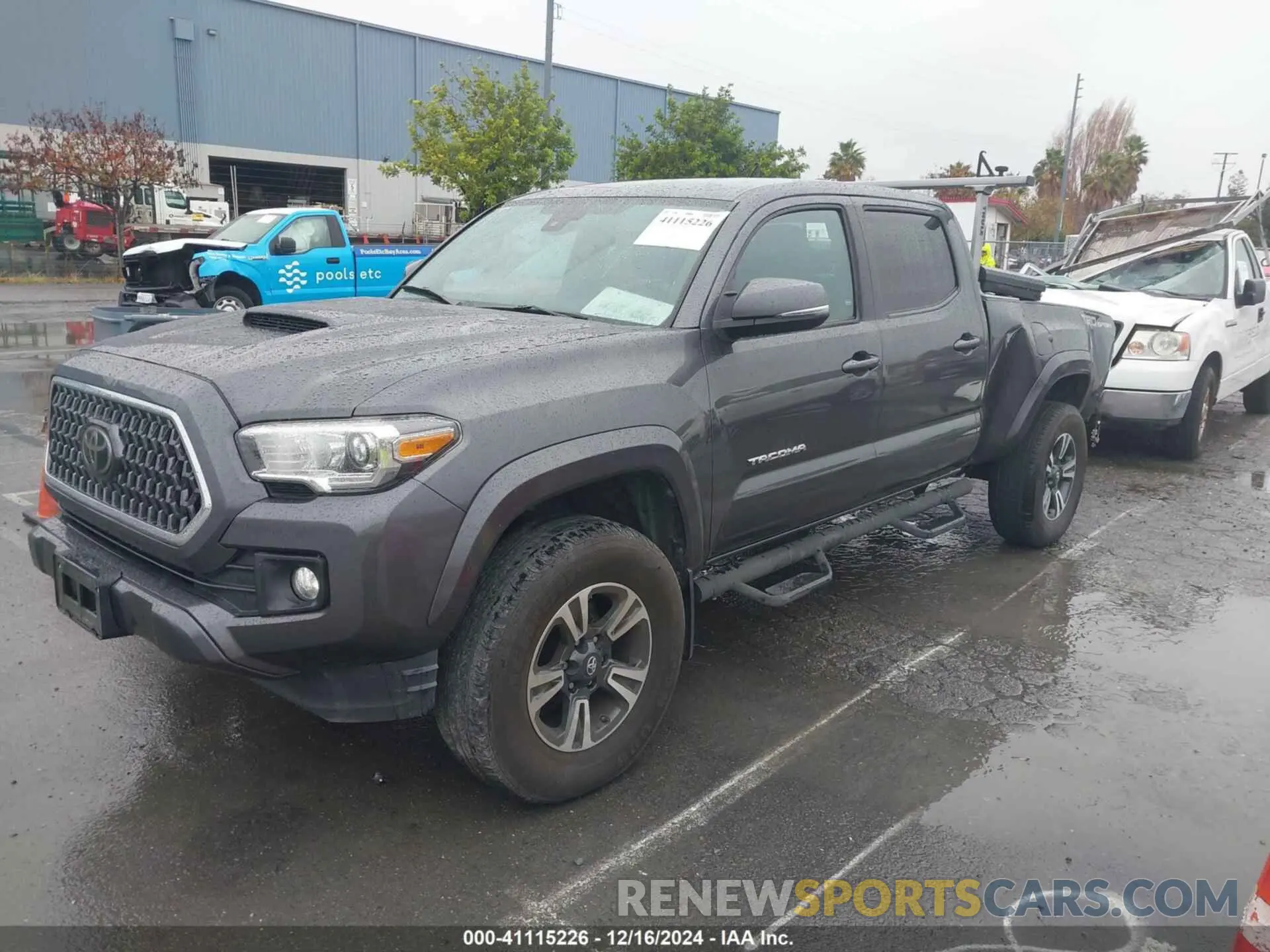 2 fotografías del automóvil dañado 3TMBZ5DN3KM023161 TOYOTA TACOMA 2019