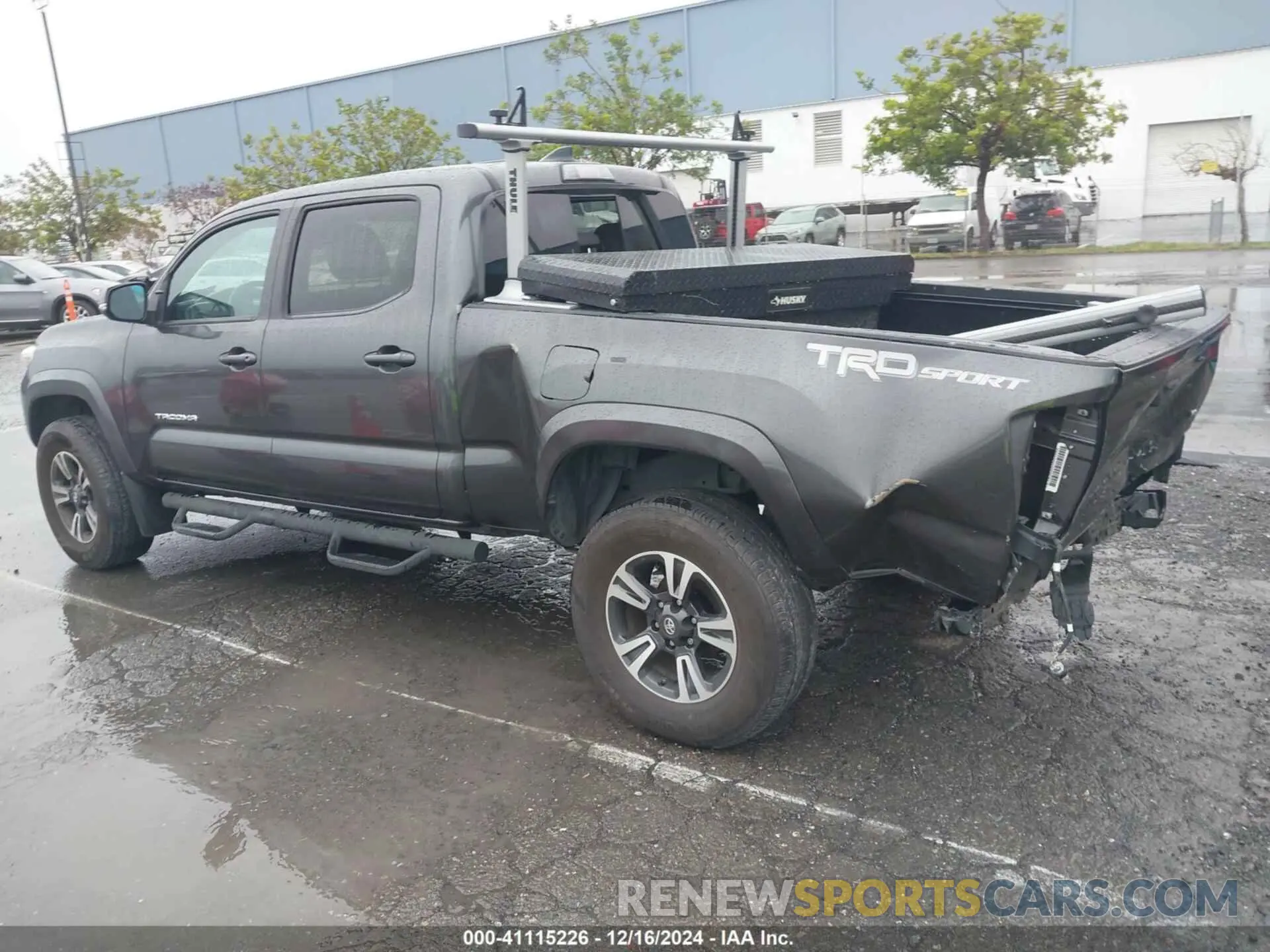 3 fotografías del automóvil dañado 3TMBZ5DN3KM023161 TOYOTA TACOMA 2019