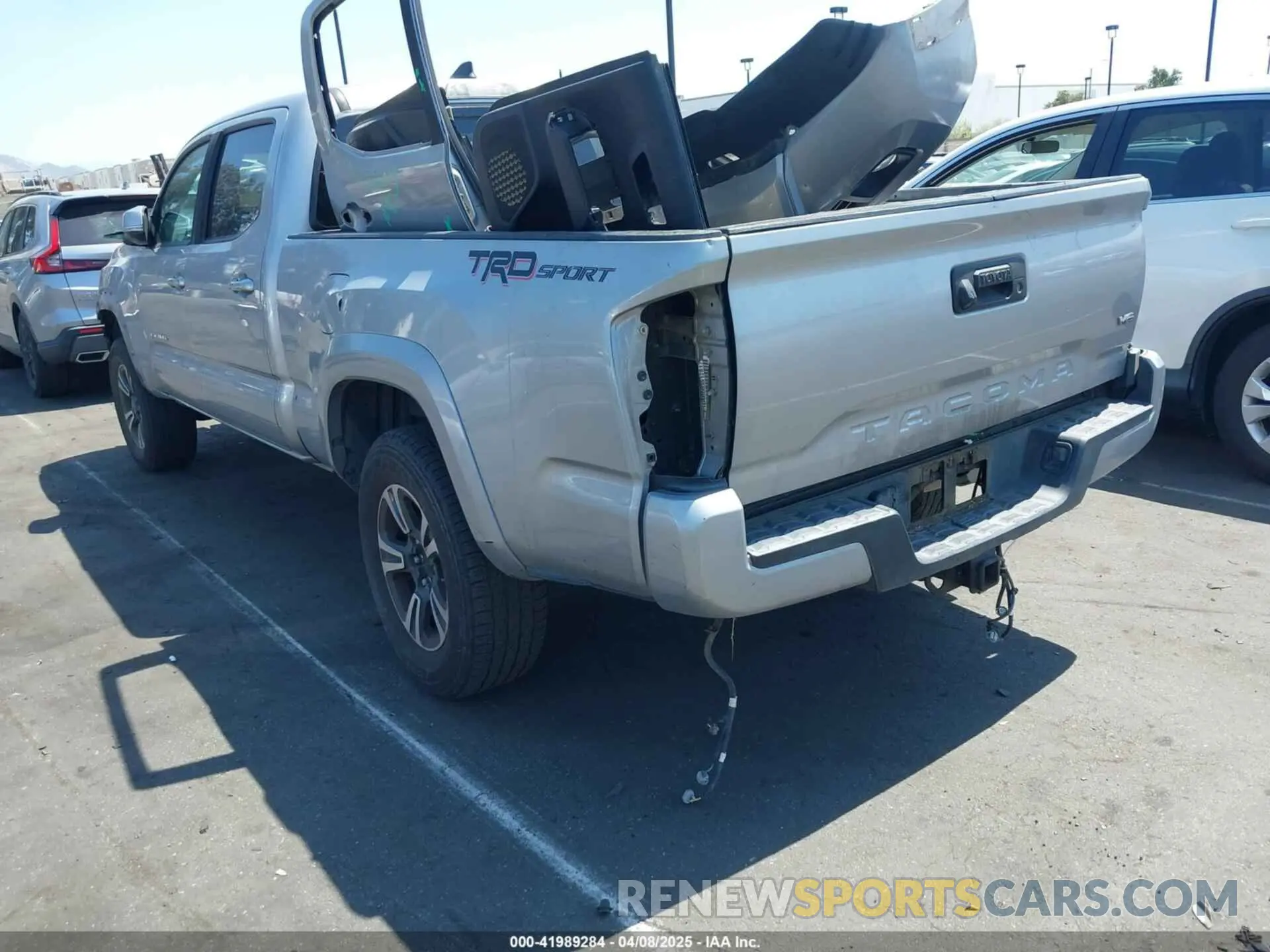 3 fotografías del automóvil dañado 3TMBZ5DN4KM019930 TOYOTA TACOMA 2019