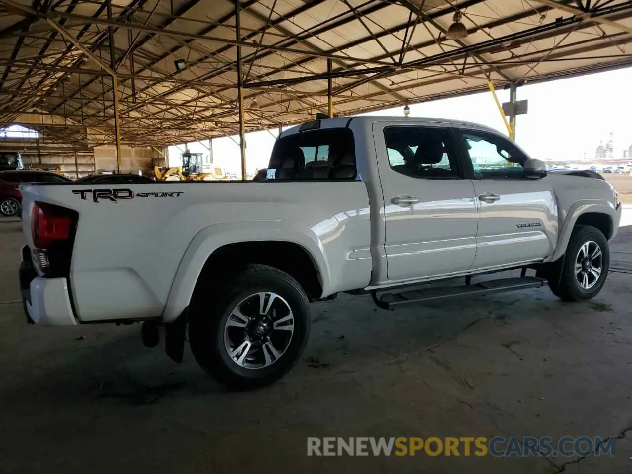 3 fotografías del automóvil dañado 3TMBZ5DN4KM022133 TOYOTA TACOMA 2019