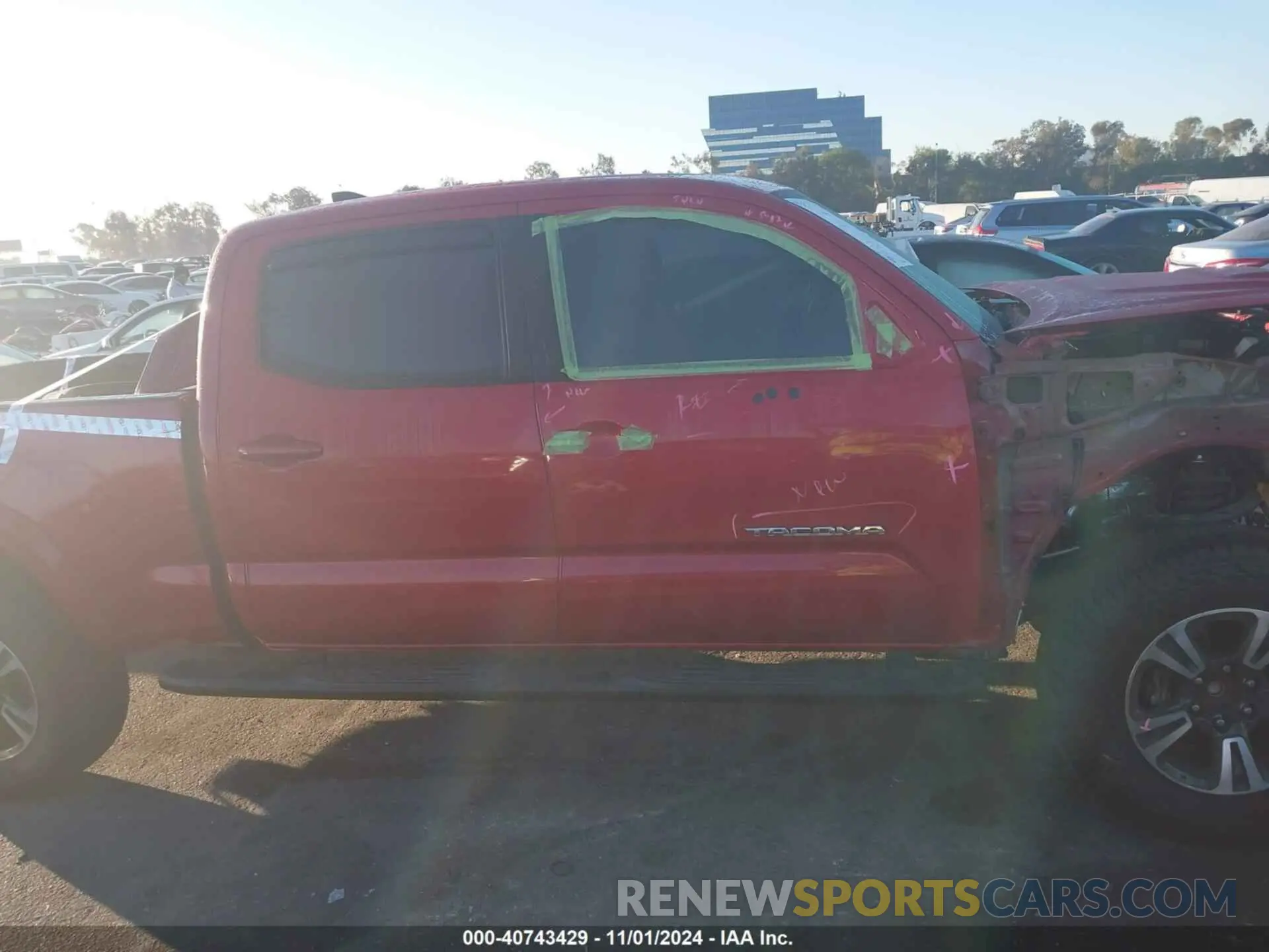 13 fotografías del automóvil dañado 3TMBZ5DN5KM020391 TOYOTA TACOMA 2019