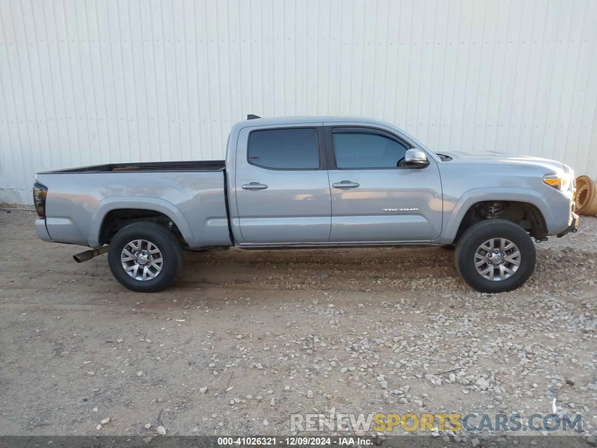 13 fotografías del automóvil dañado 3TMBZ5DN6KM019346 TOYOTA TACOMA 2019