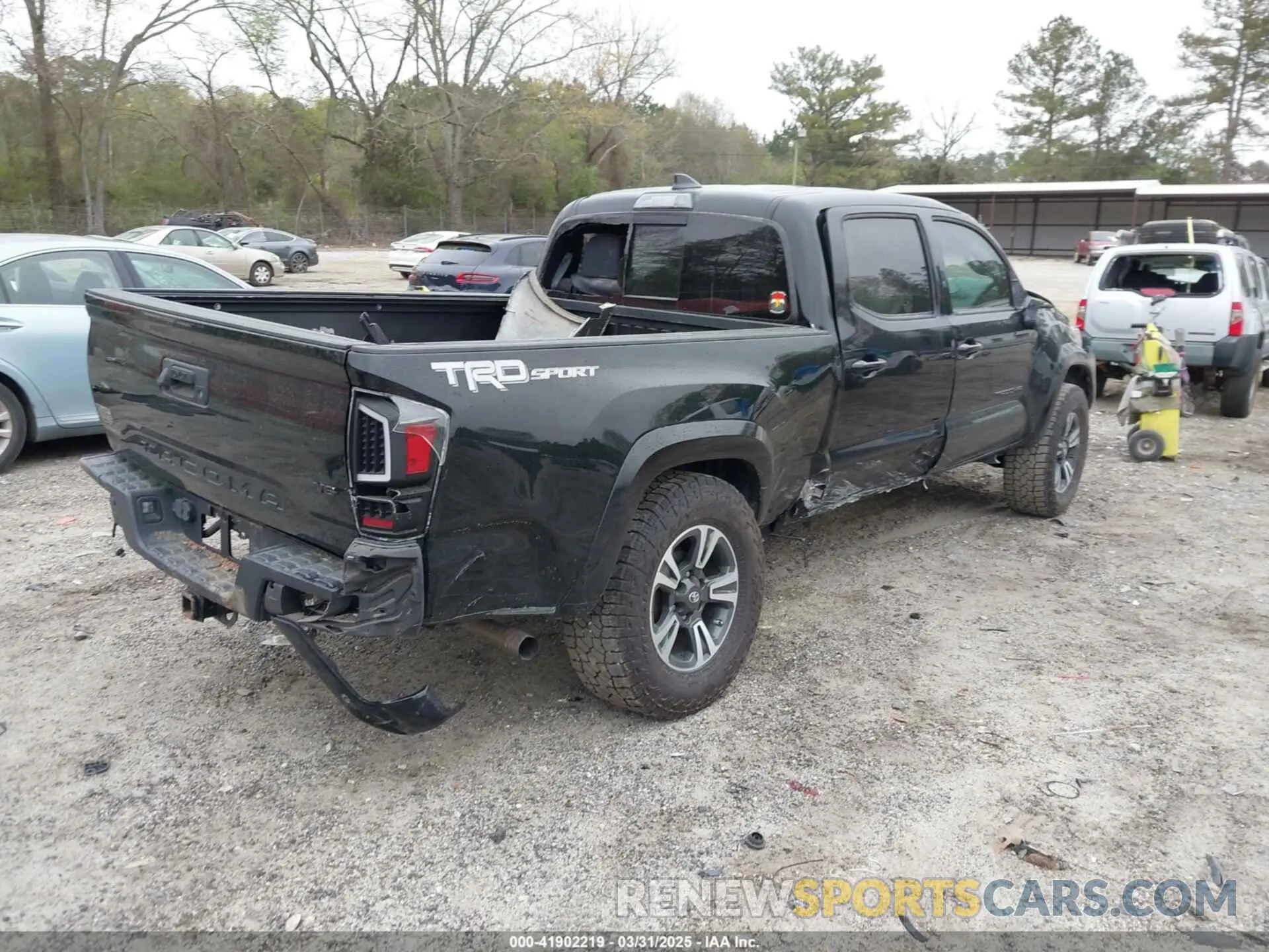 4 fotografías del automóvil dañado 3TMBZ5DNXKM019818 TOYOTA TACOMA 2019