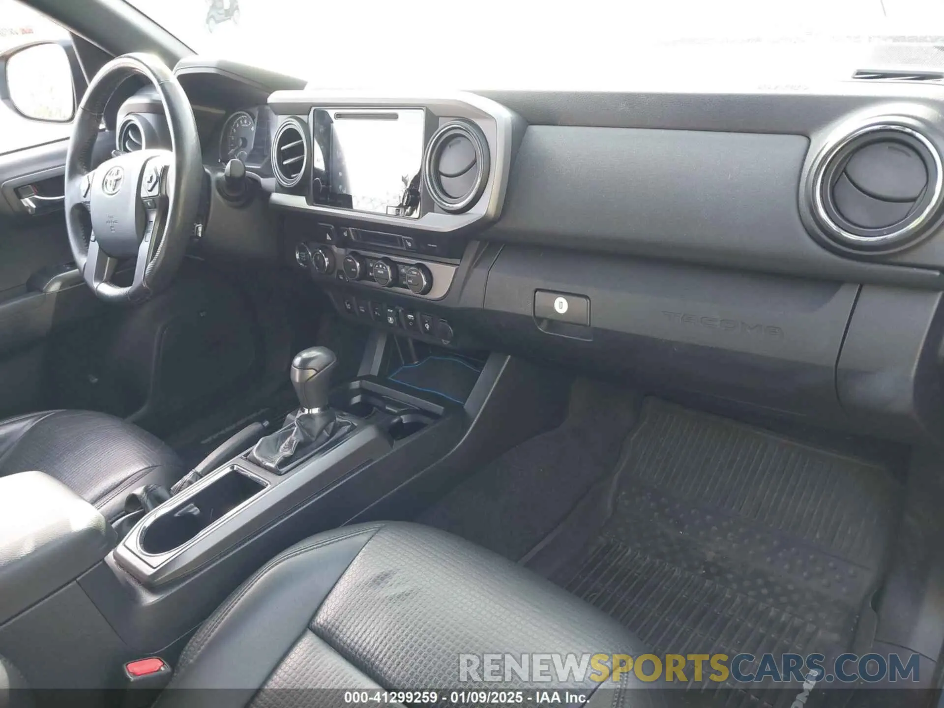 5 fotografías del automóvil dañado 3TMCZ5AN0KM206557 TOYOTA TACOMA 2019