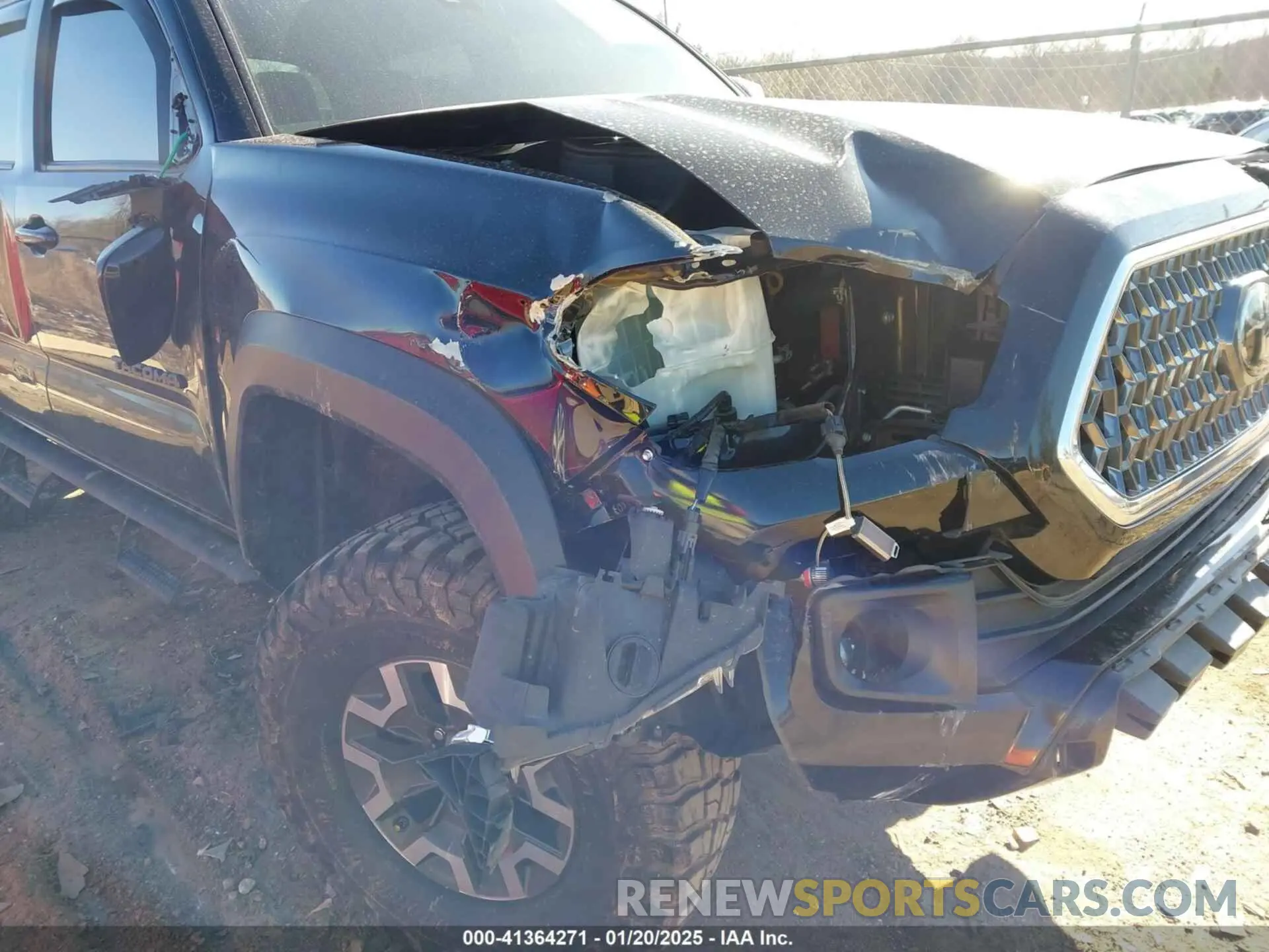 6 fotografías del automóvil dañado 3TMCZ5AN0KM212455 TOYOTA TACOMA 2019