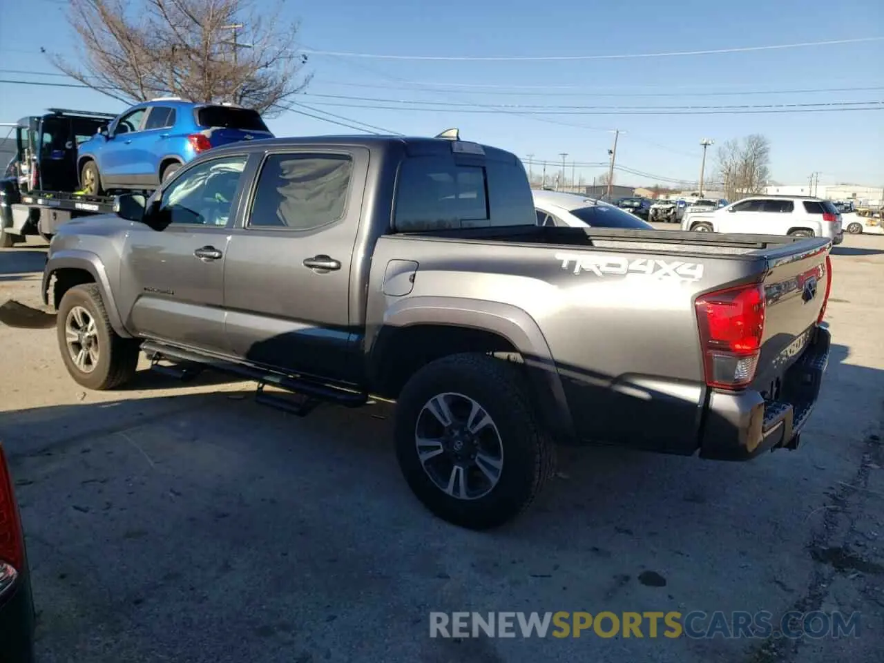 2 fotografías del automóvil dañado 3TMCZ5AN0KM217591 TOYOTA TACOMA 2019