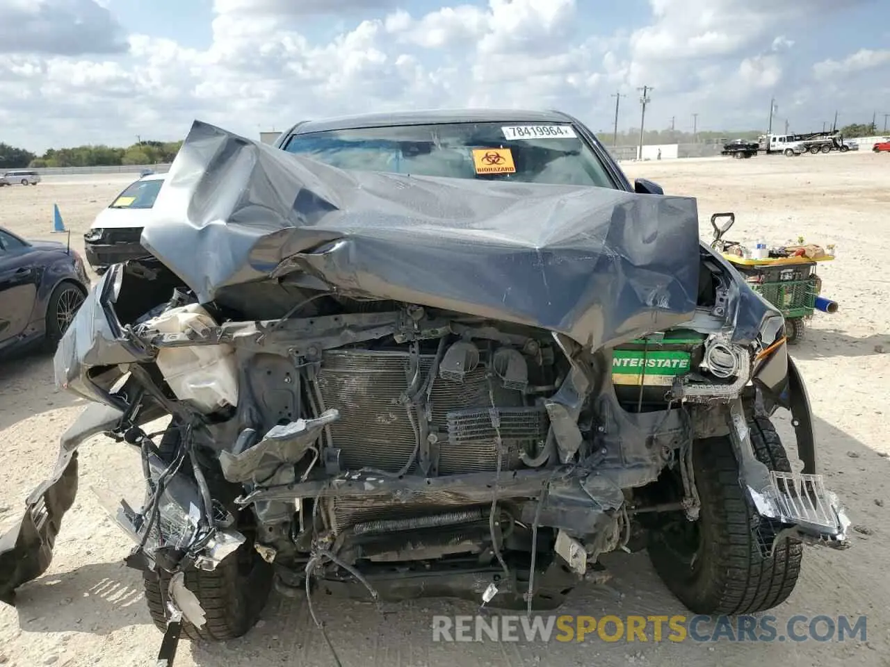 5 fotografías del automóvil dañado 3TMCZ5AN0KM222287 TOYOTA TACOMA 2019