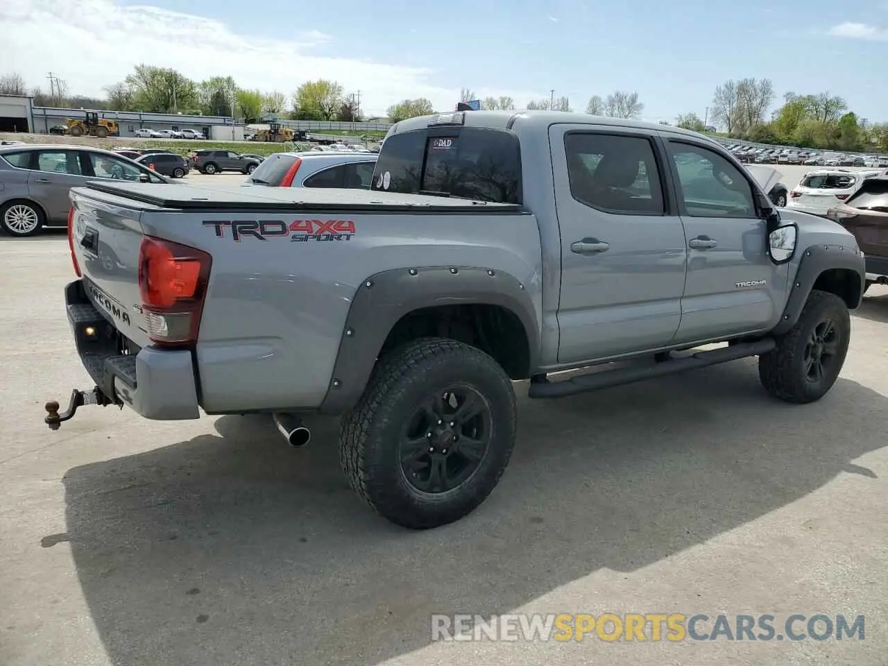 3 fotografías del automóvil dañado 3TMCZ5AN0KM224296 TOYOTA TACOMA 2019