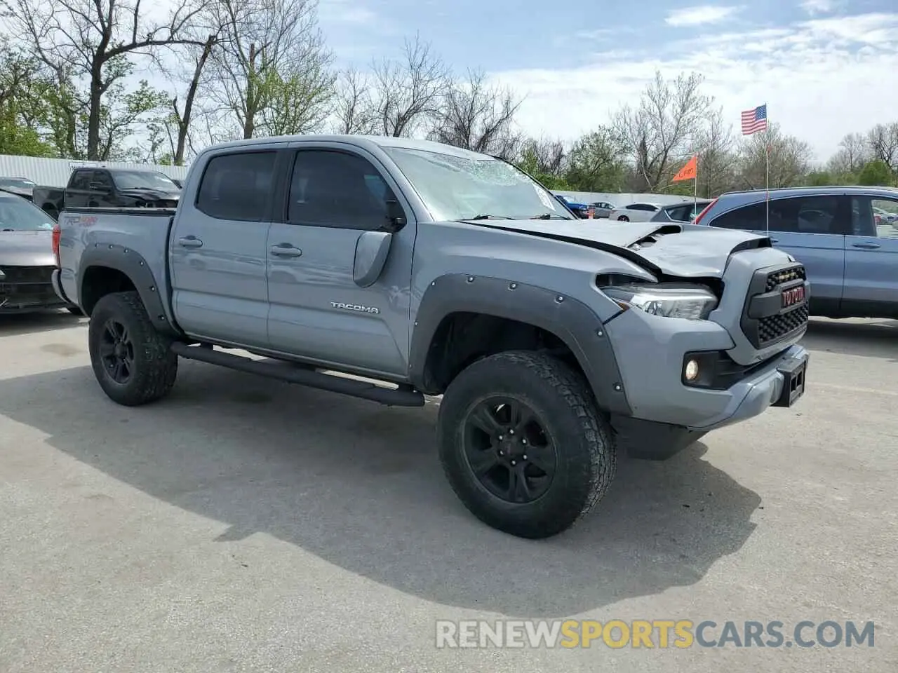 4 fotografías del automóvil dañado 3TMCZ5AN0KM224296 TOYOTA TACOMA 2019