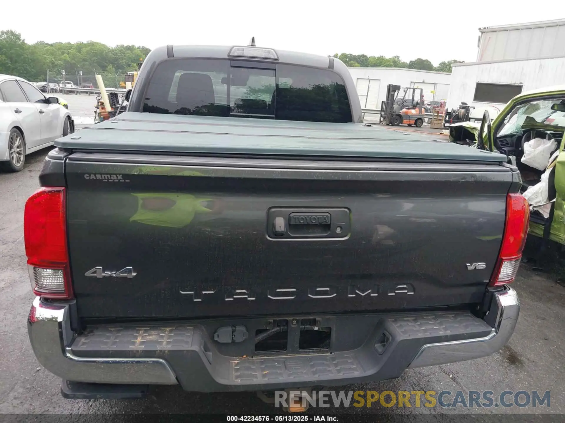 16 fotografías del automóvil dañado 3TMCZ5AN0KM242359 TOYOTA TACOMA 2019