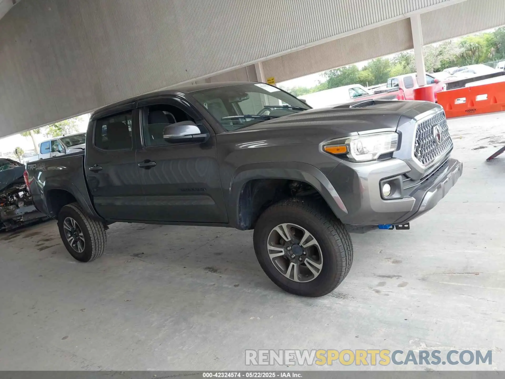 13 fotografías del automóvil dañado 3TMCZ5AN0KM248419 TOYOTA TACOMA 2019