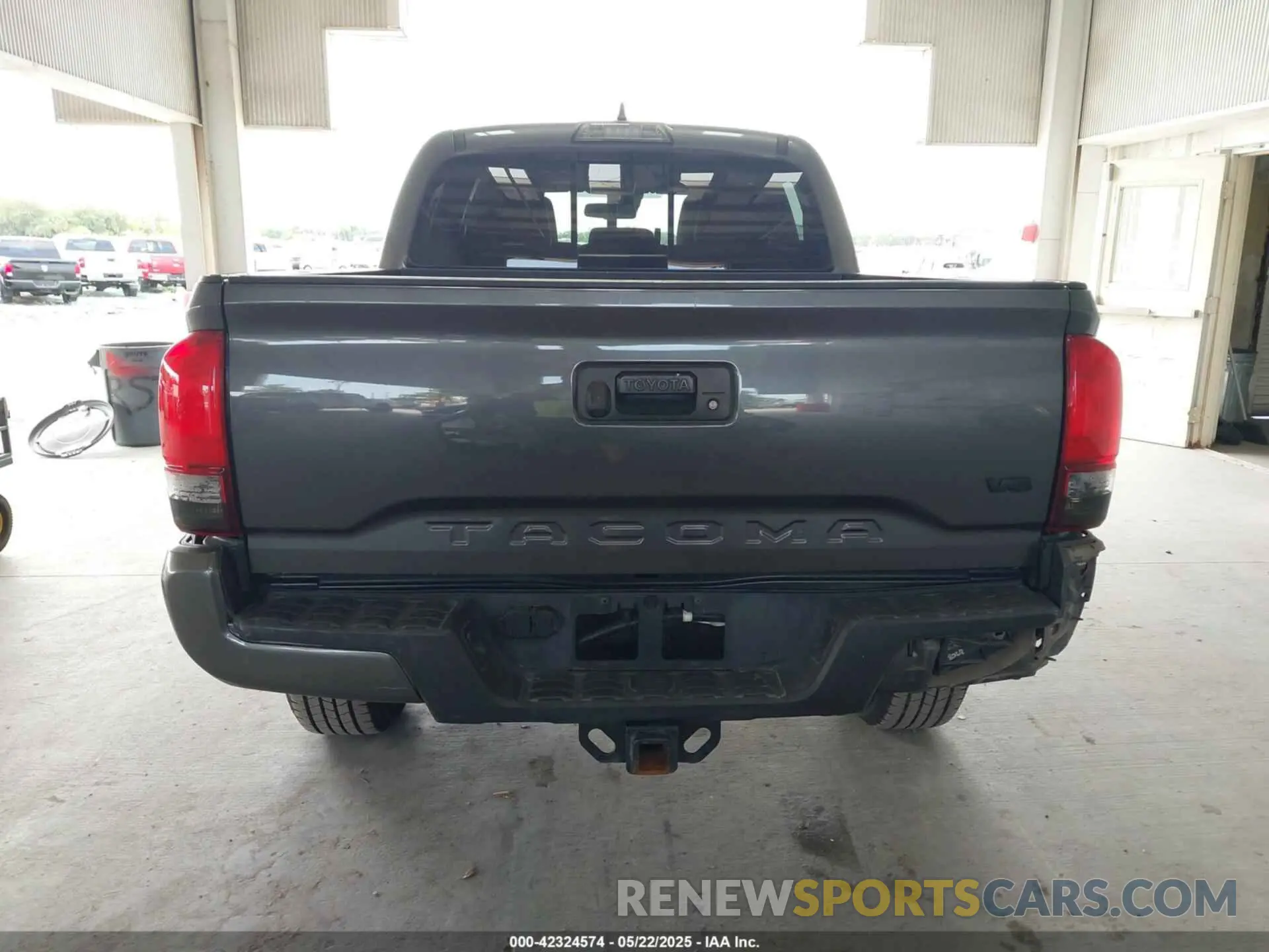 16 fotografías del automóvil dañado 3TMCZ5AN0KM248419 TOYOTA TACOMA 2019