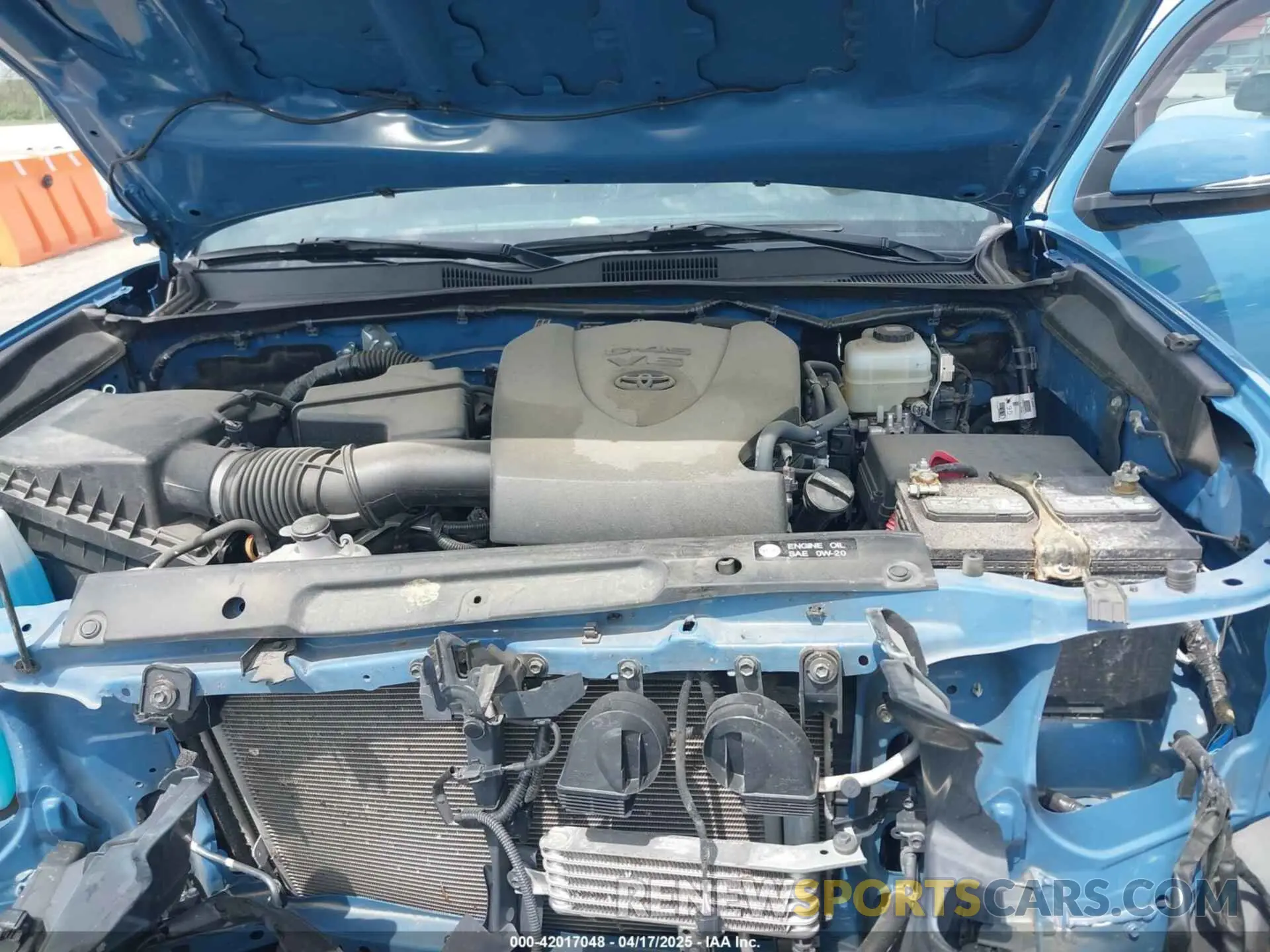 10 fotografías del automóvil dañado 3TMCZ5AN0KM260201 TOYOTA TACOMA 2019