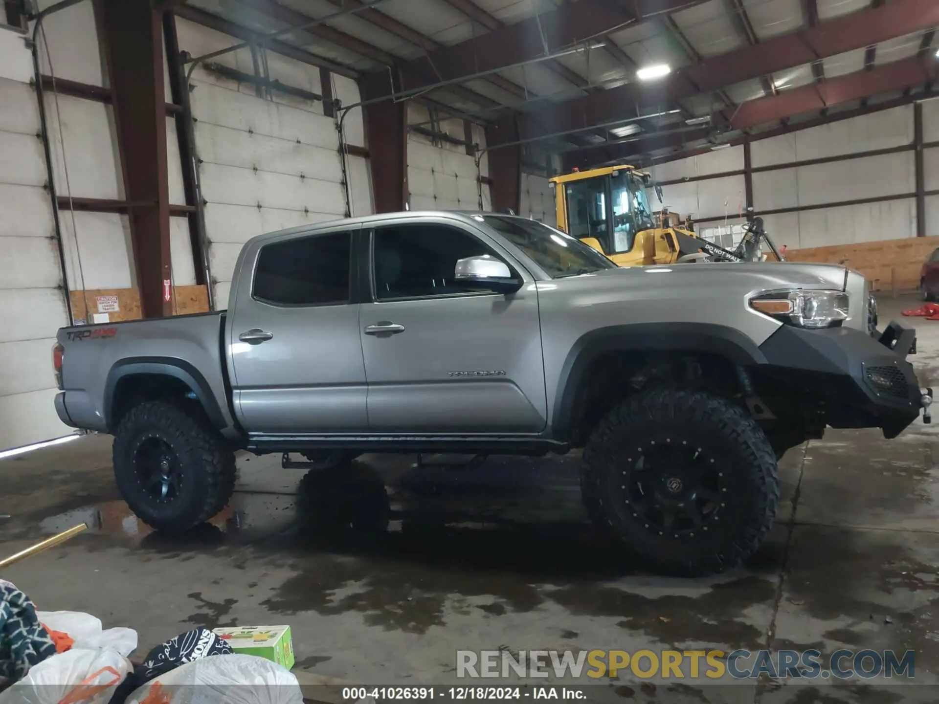 14 fotografías del automóvil dañado 3TMCZ5AN0KM264040 TOYOTA TACOMA 2019