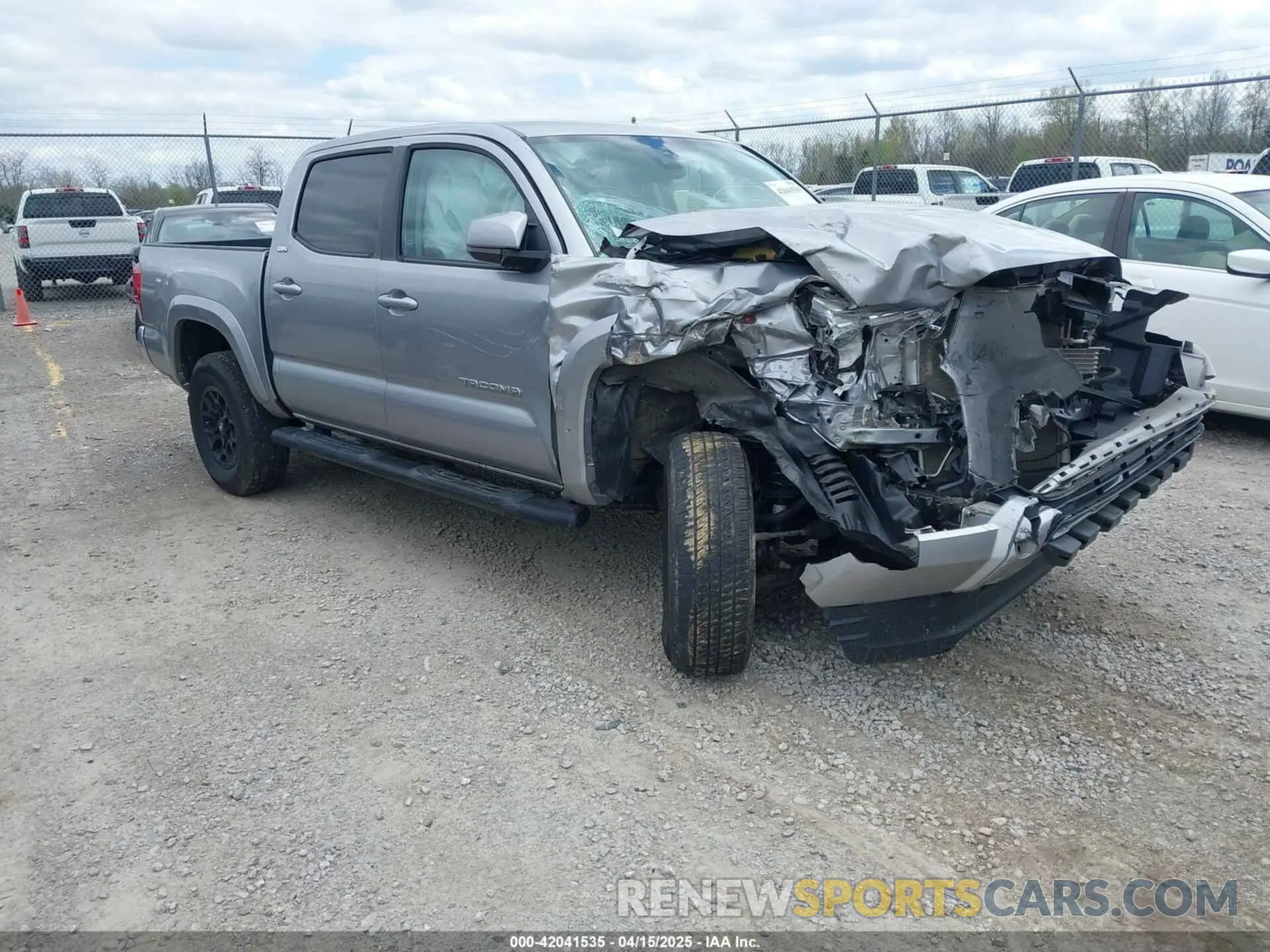 1 fotografías del automóvil dañado 3TMCZ5AN0KM280271 TOYOTA TACOMA 2019