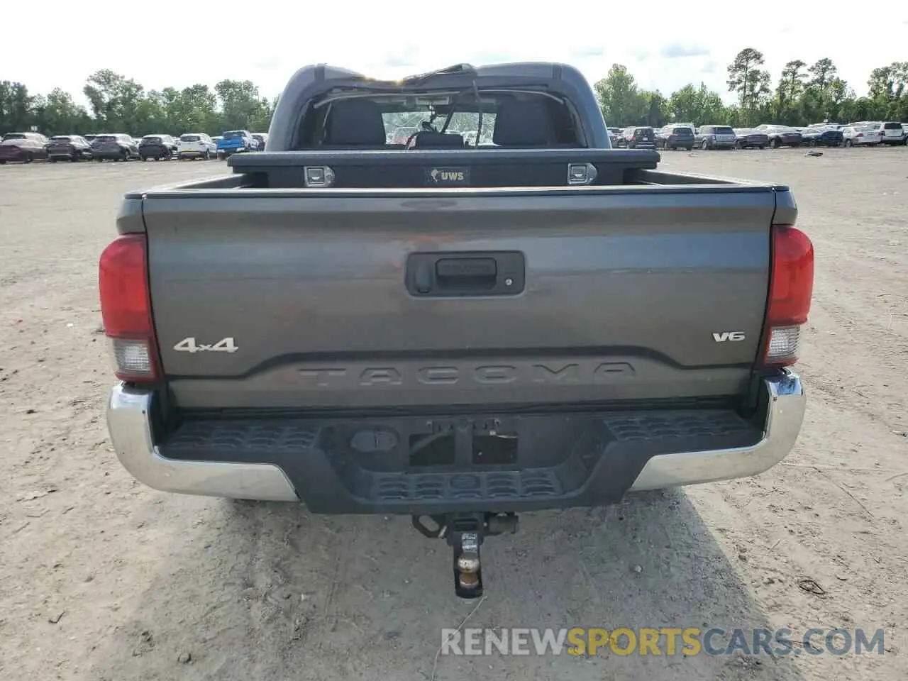 6 fotografías del automóvil dañado 3TMCZ5AN1KM191177 TOYOTA TACOMA 2019