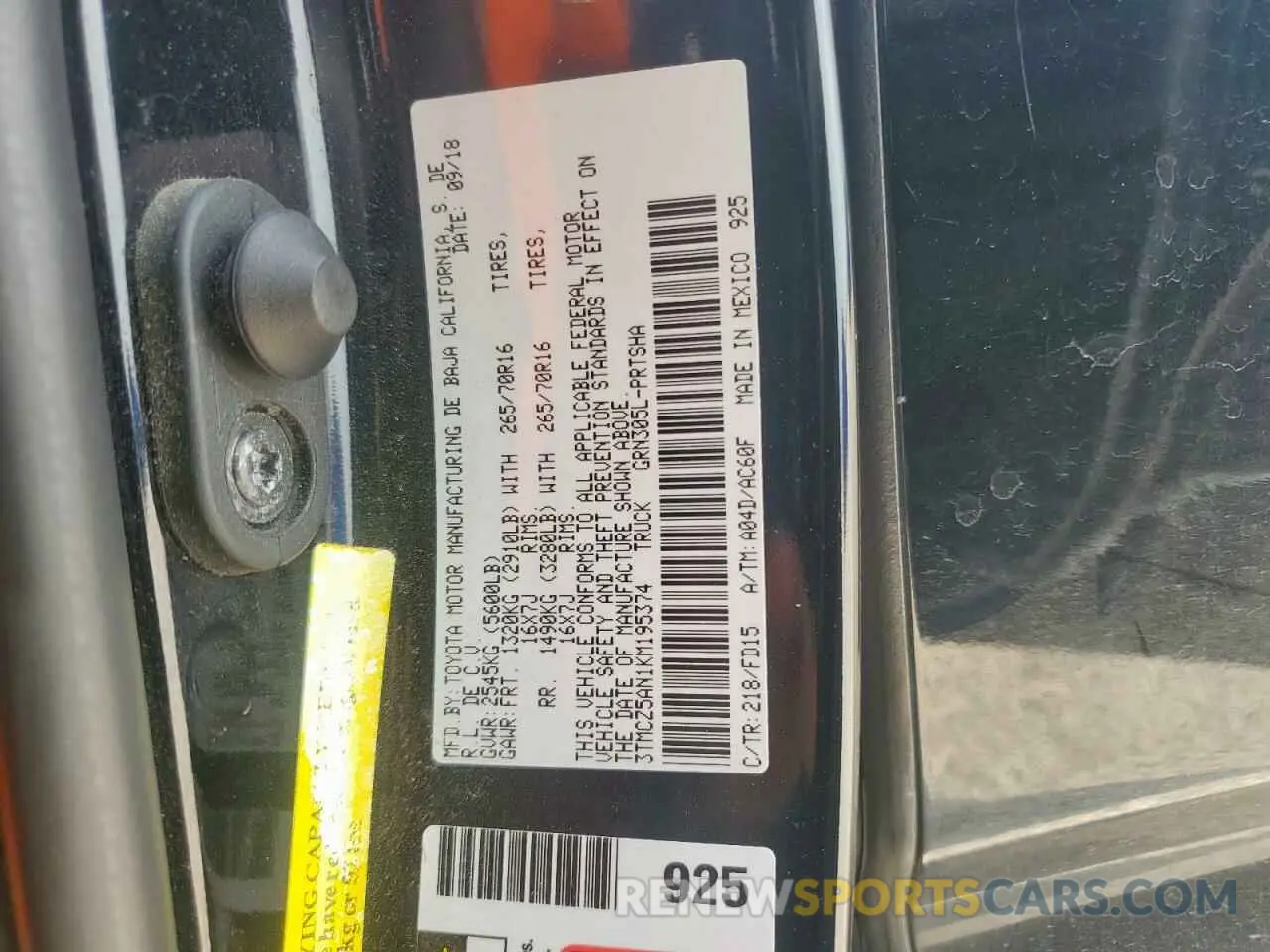 12 fotografías del automóvil dañado 3TMCZ5AN1KM195374 TOYOTA TACOMA 2019