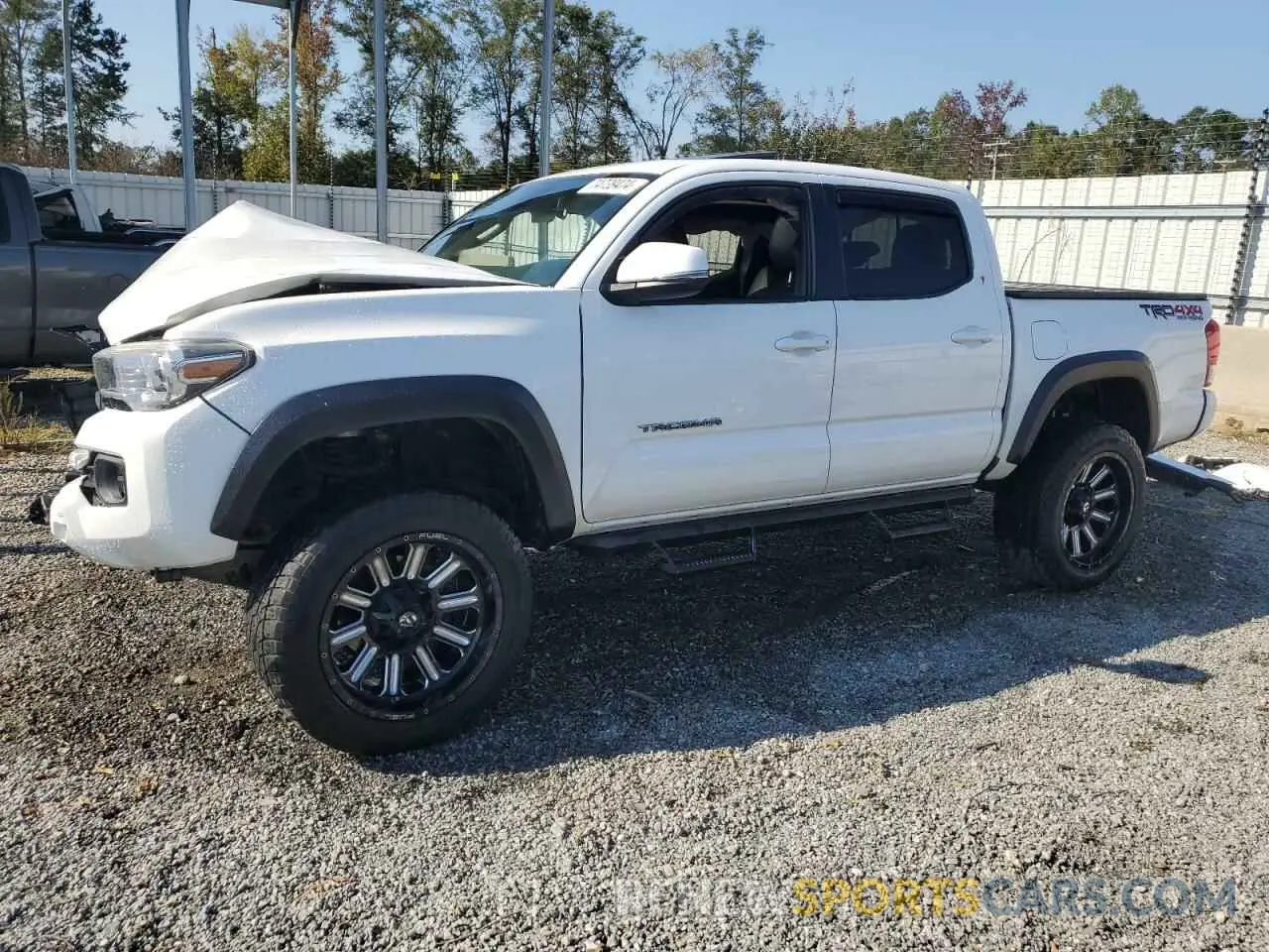 1 fotografías del automóvil dañado 3TMCZ5AN1KM209547 TOYOTA TACOMA 2019