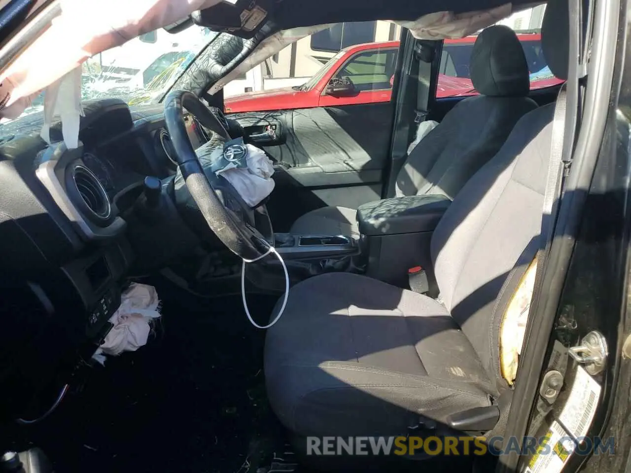 7 fotografías del automóvil dañado 3TMCZ5AN1KM213209 TOYOTA TACOMA 2019