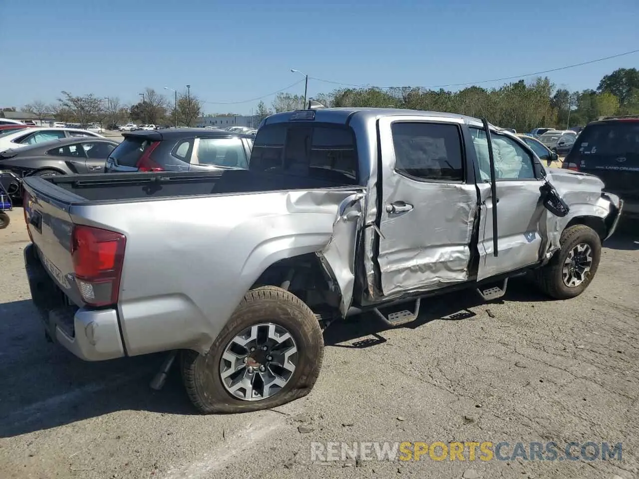 3 fotografías del automóvil dañado 3TMCZ5AN1KM231662 TOYOTA TACOMA 2019