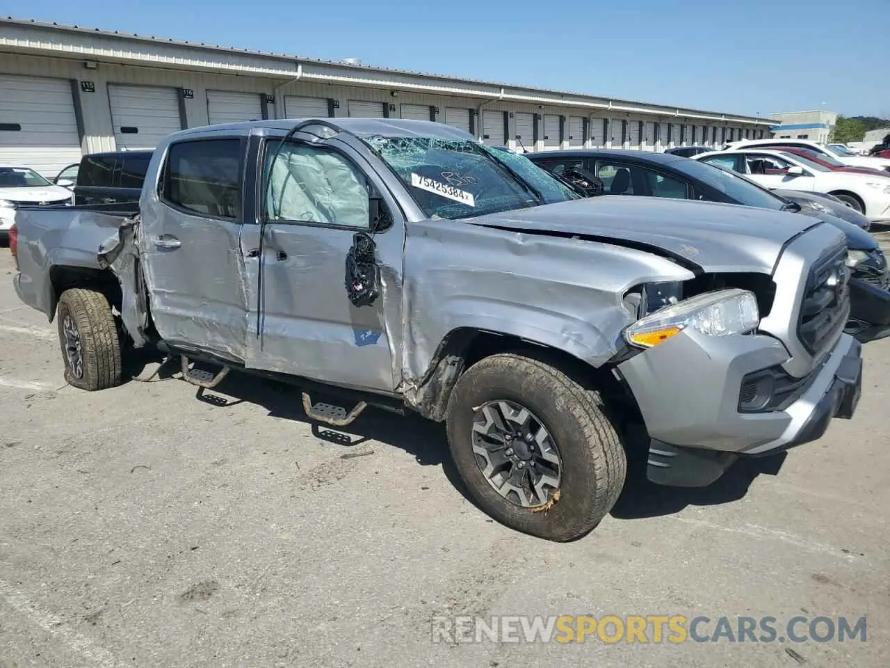 4 fotografías del automóvil dañado 3TMCZ5AN1KM231662 TOYOTA TACOMA 2019