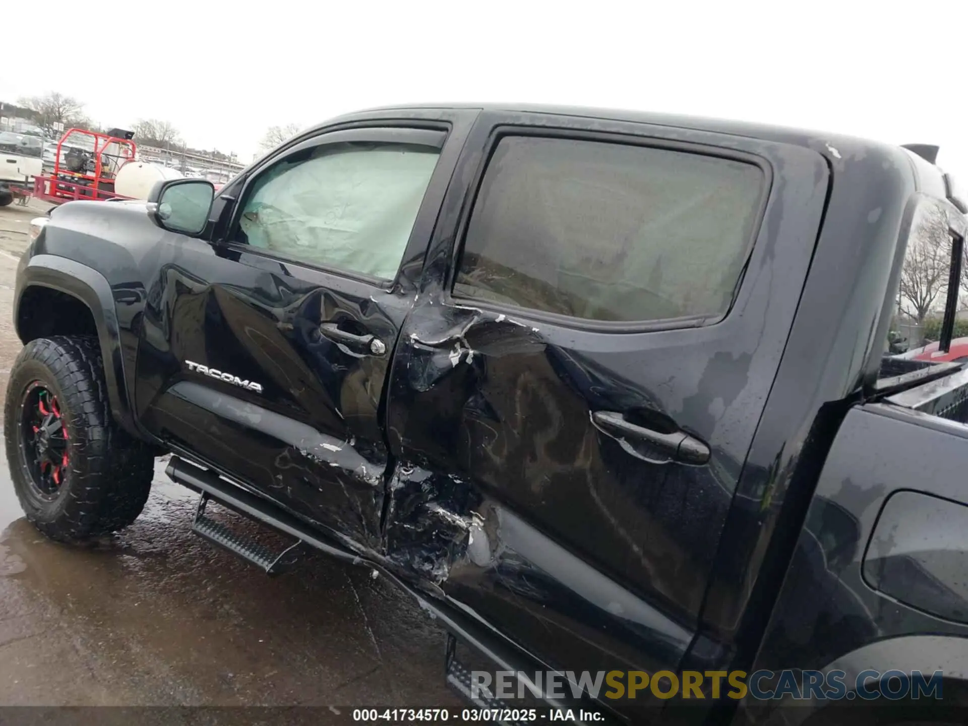 14 fotografías del automóvil dañado 3TMCZ5AN1KM247618 TOYOTA TACOMA 2019