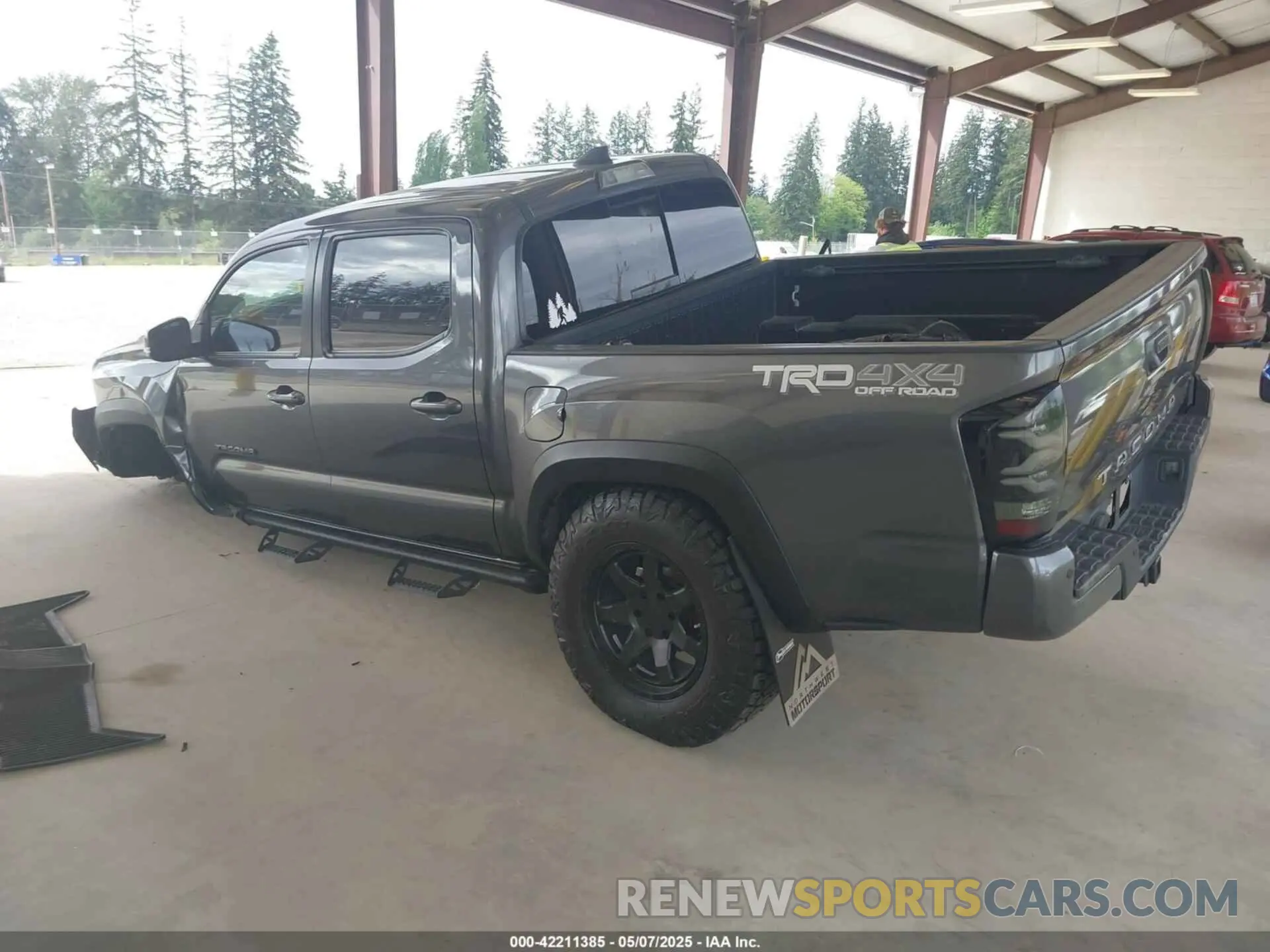 3 fotografías del automóvil dañado 3TMCZ5AN1KM257081 TOYOTA TACOMA 2019