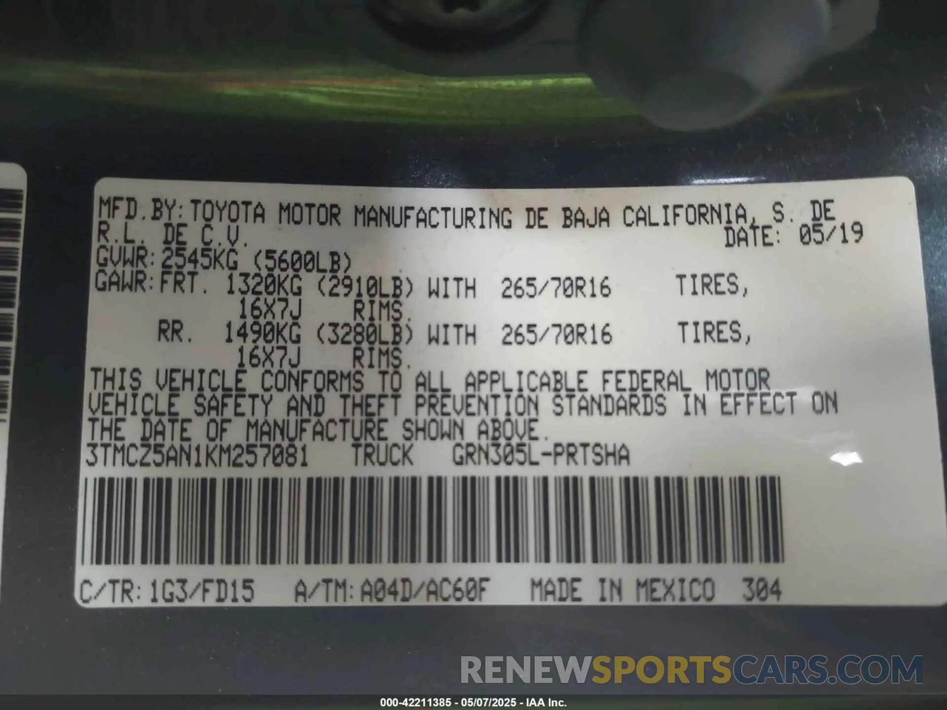 9 fotografías del automóvil dañado 3TMCZ5AN1KM257081 TOYOTA TACOMA 2019