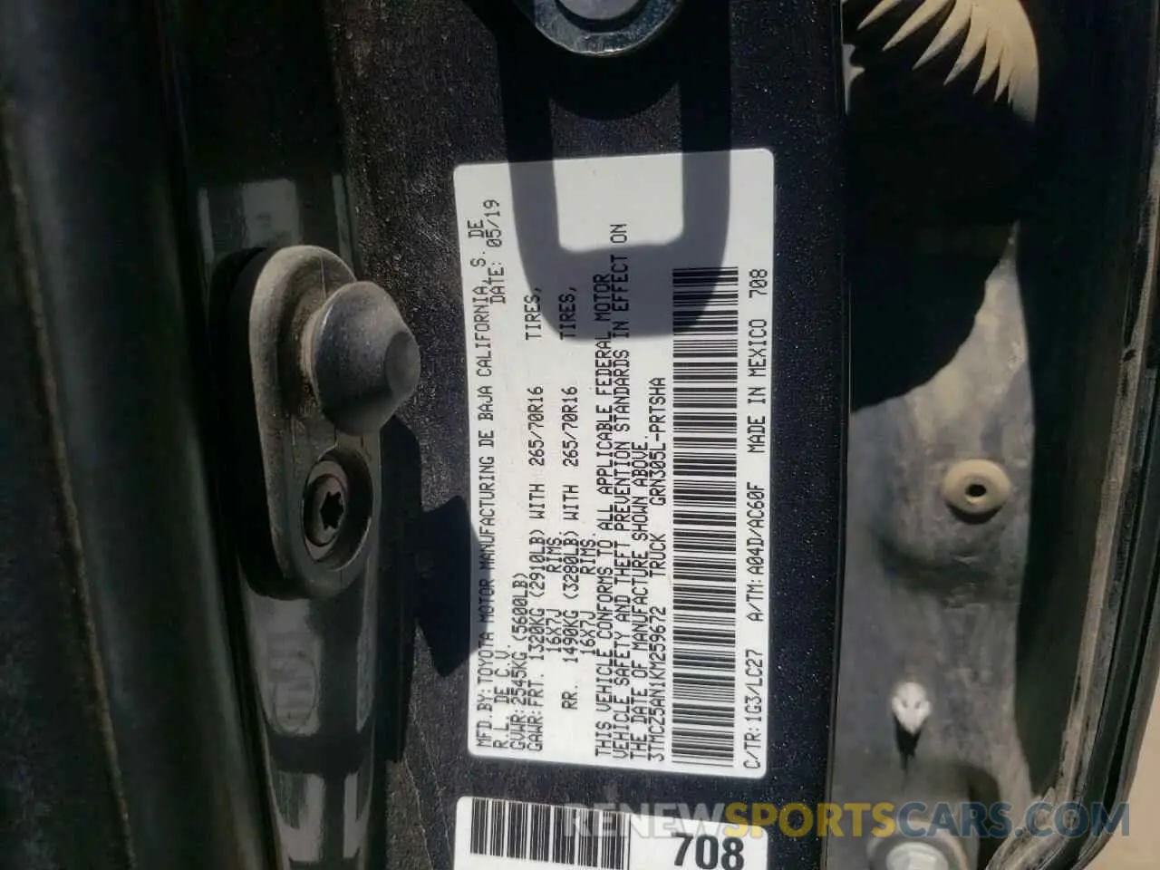 10 fotografías del automóvil dañado 3TMCZ5AN1KM259672 TOYOTA TACOMA 2019