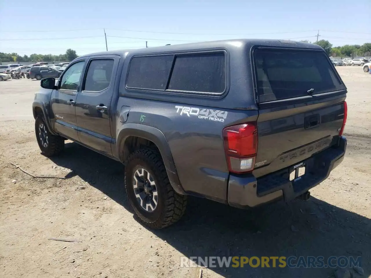 3 fotografías del automóvil dañado 3TMCZ5AN1KM259672 TOYOTA TACOMA 2019